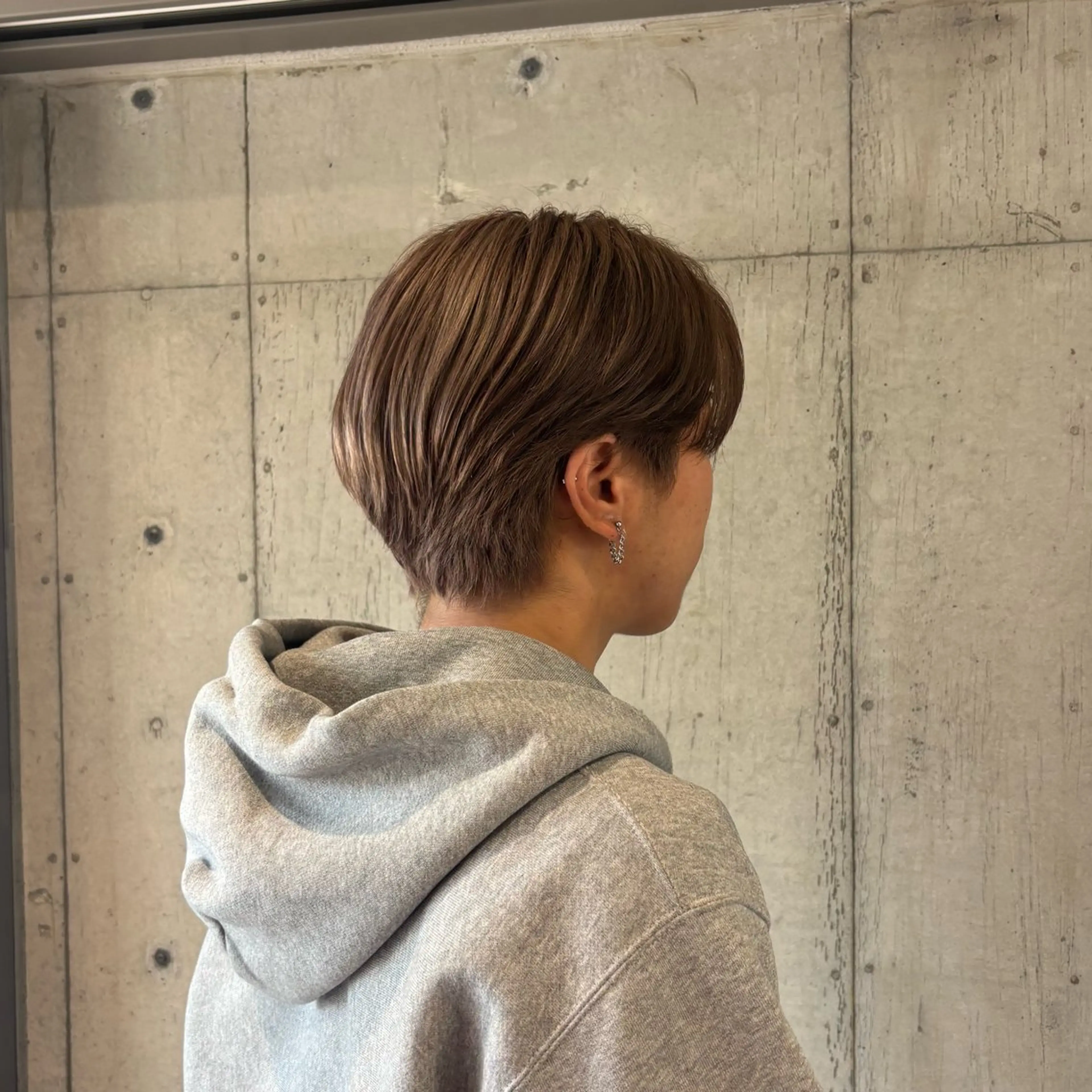 カラー メンズ ヘアカラー トリートメント ヘアセット ツヤ髪ハイトーン ×レイヤー🌝リオのヘアスタイル