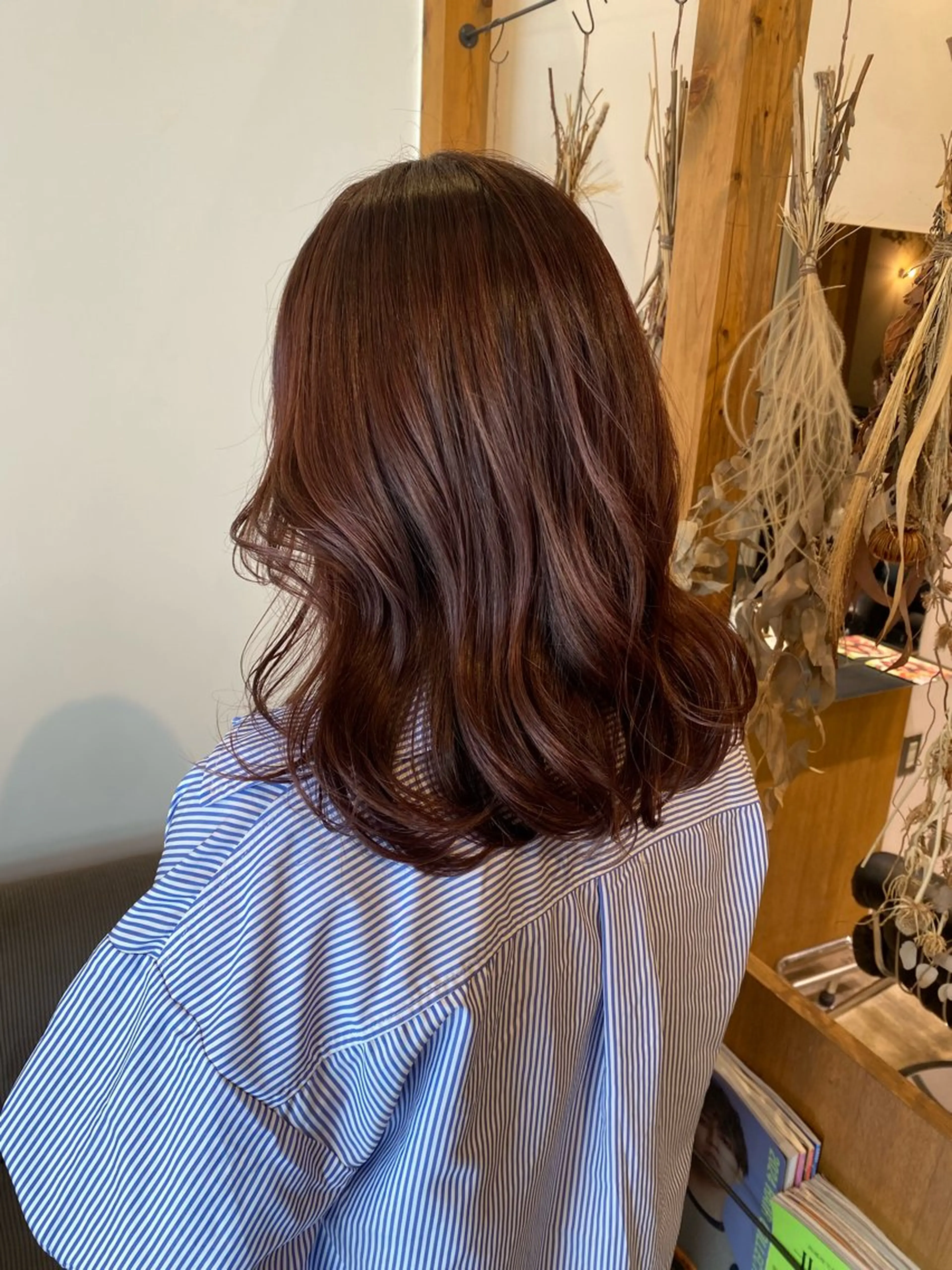 セミロング カラー カット ヘアカラー トリートメント ENIF ヤマグチアツコのヘアスタイル