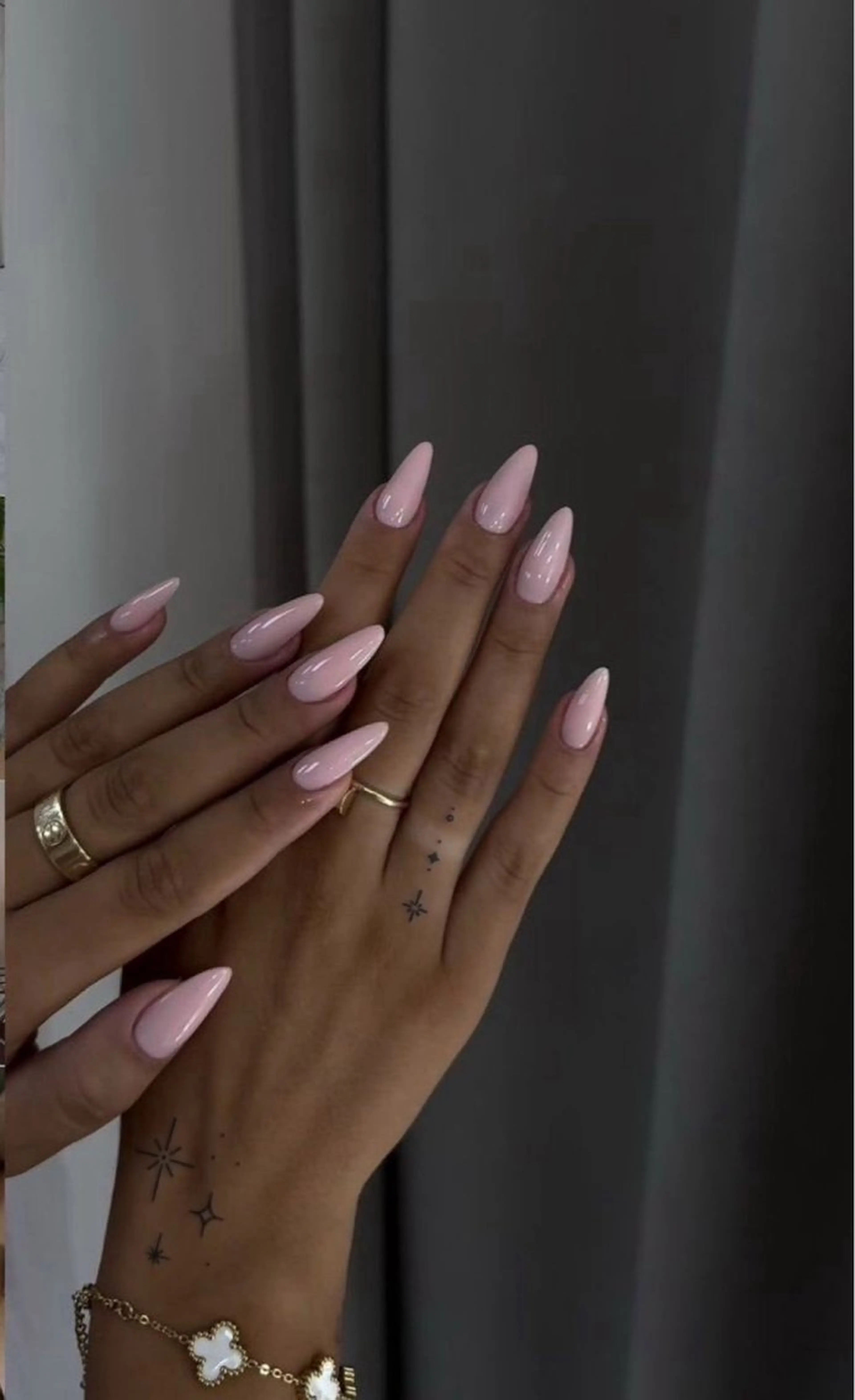 ネイル ハンドネイル 山田 あやかのネイルデザイン