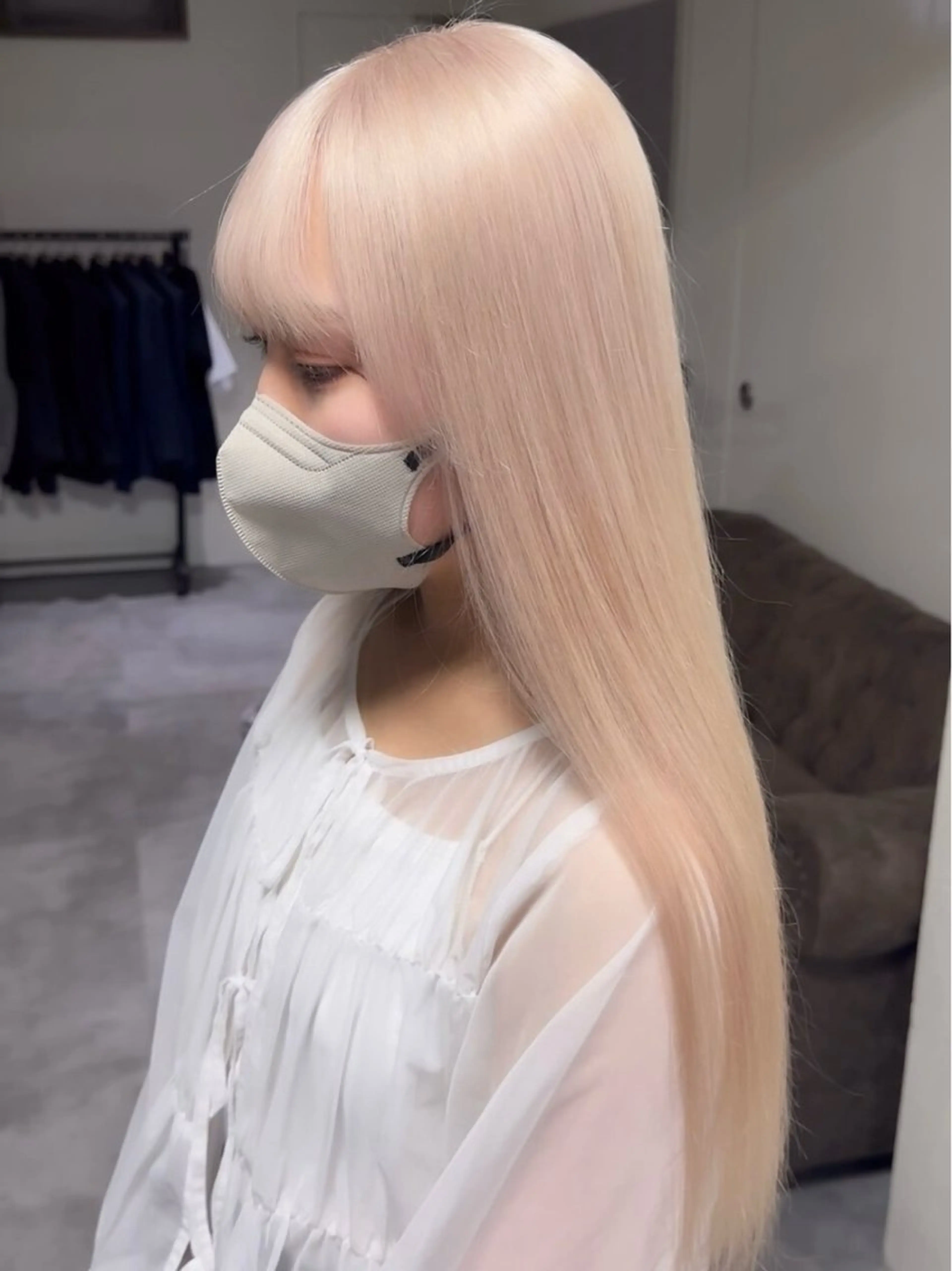 セミロング ヘアカラー Maison髪質改善 レイヤー/三宮のヘアスタイル