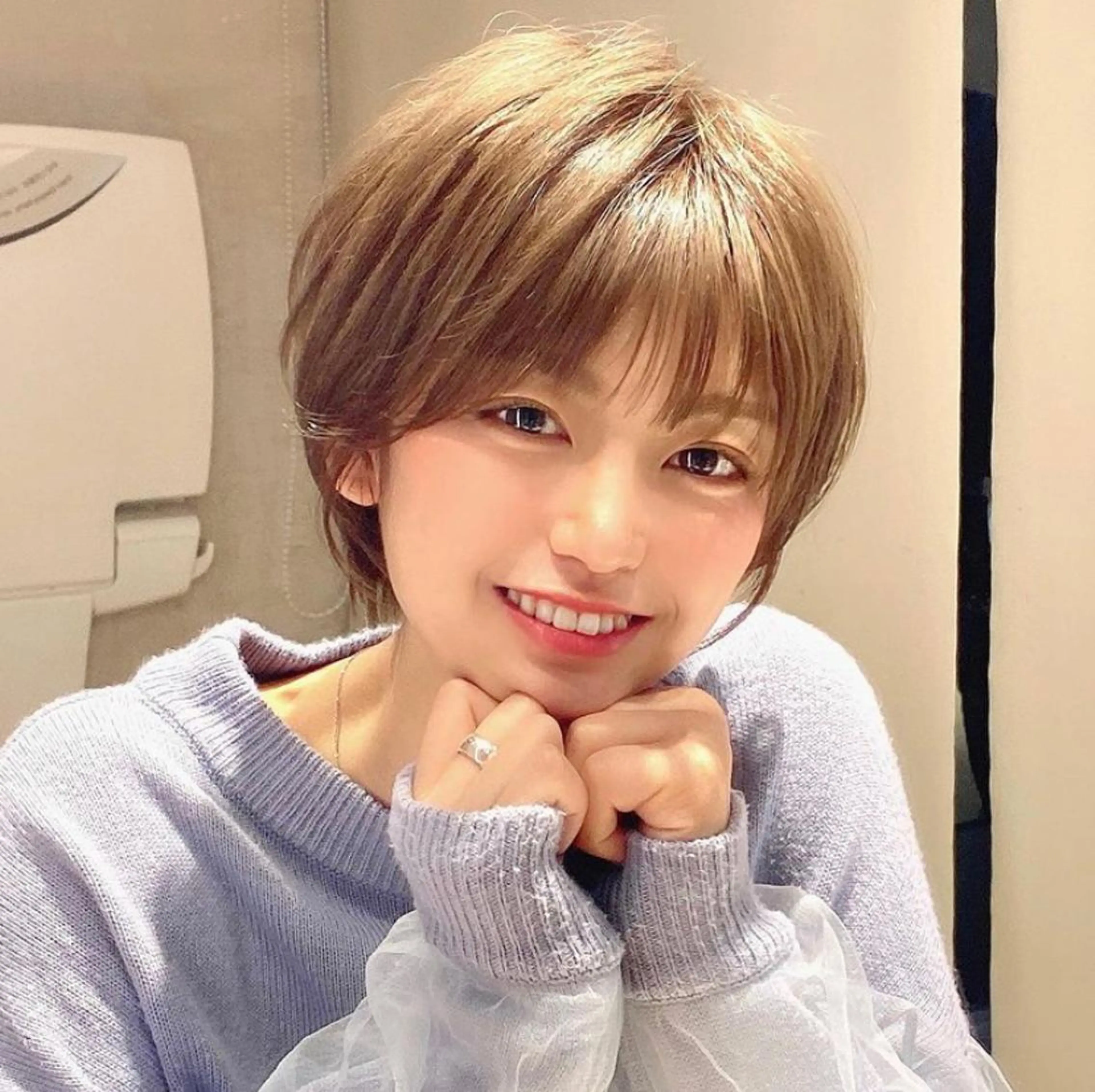 ショート カラー AFLOAT TOKYOのヘアスタイル