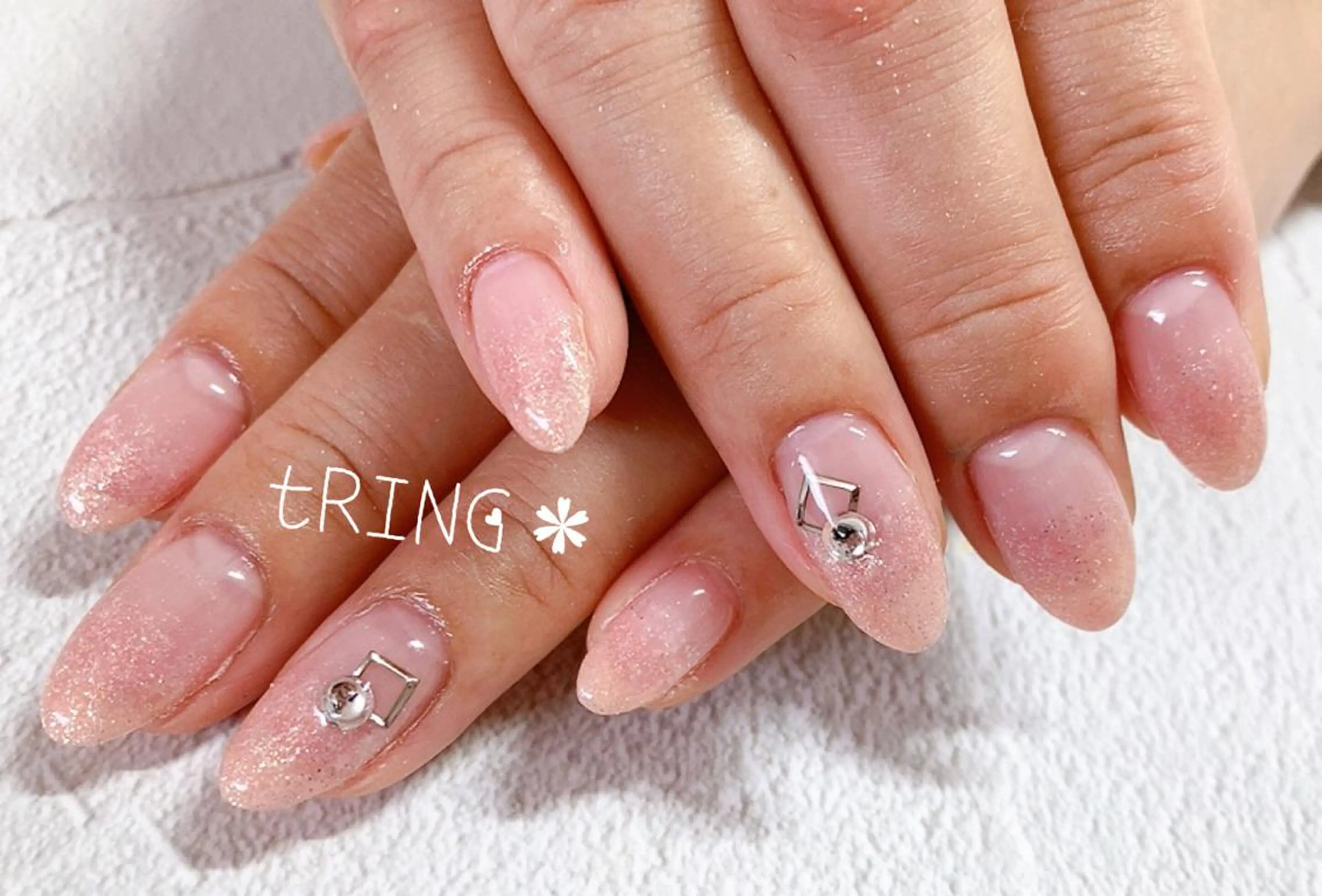 ネイル ハンドネイル tRING* しいの木台のネイルデザイン