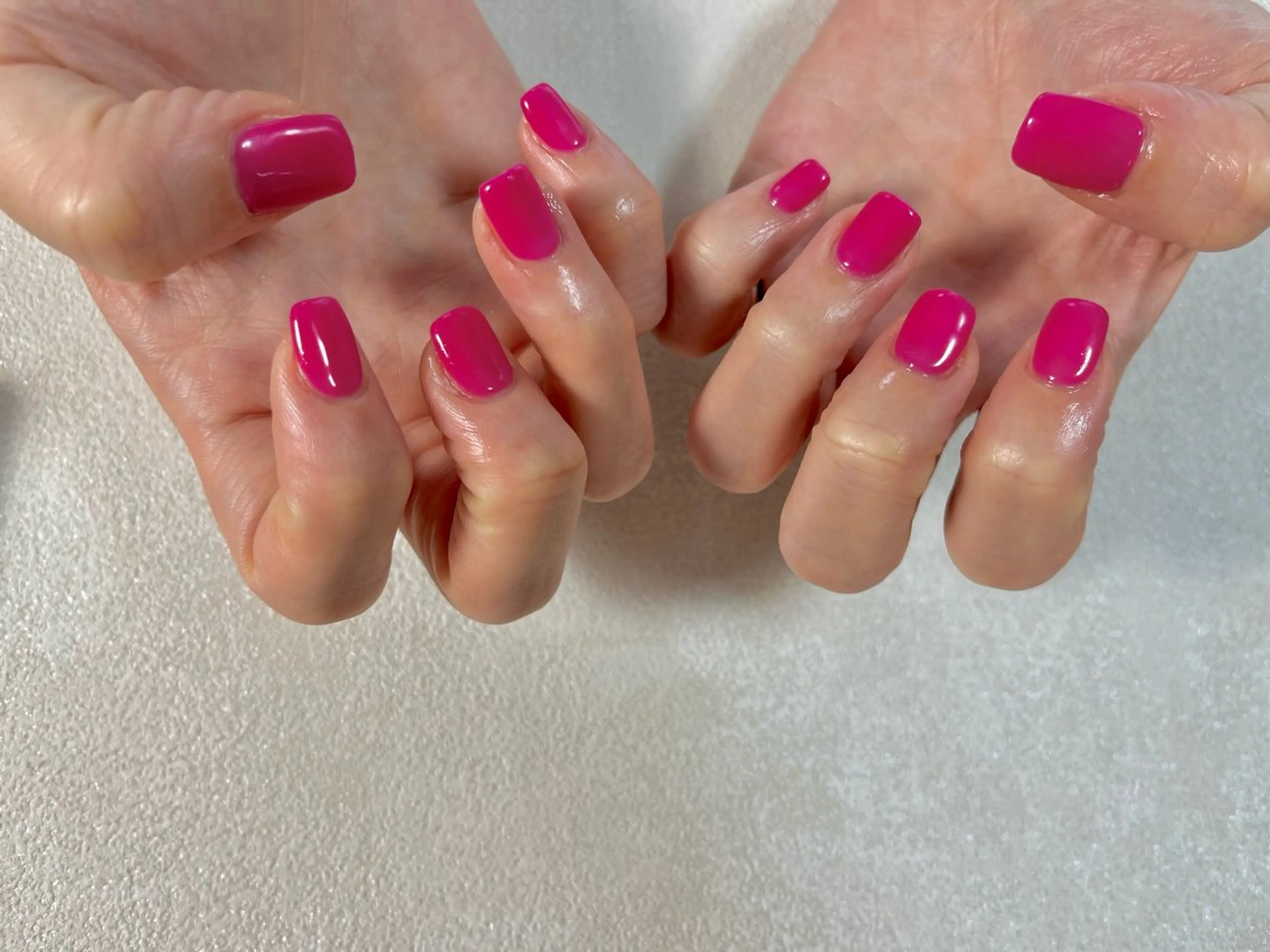 ネイル オーロラネイル フットネイル フレンチネイル ジェルネイル 韓国ネイル ハンドネイル kiki nail たまプラーザのネイルデザイン