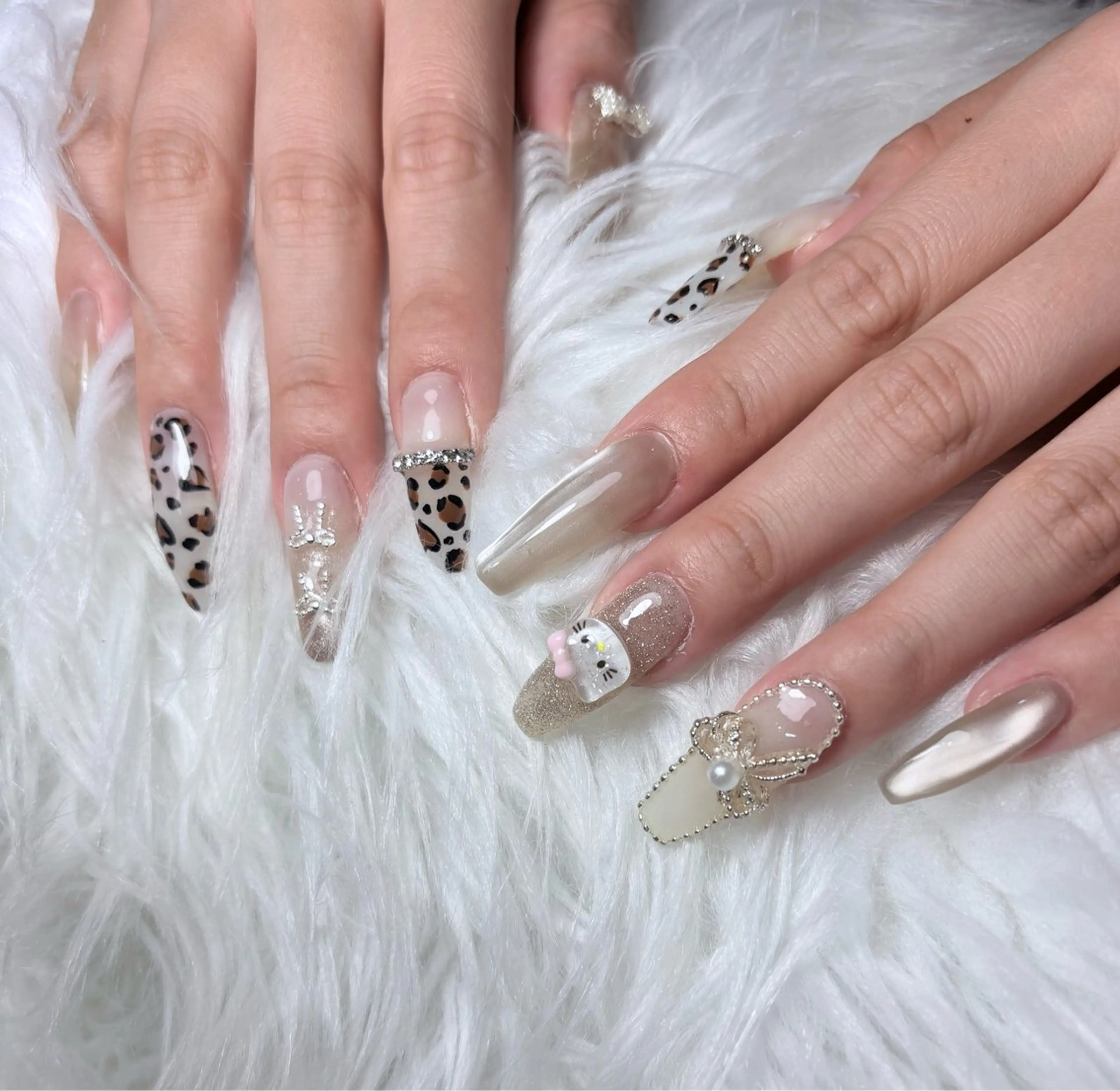 ネイル ハンドネイル 山科駅徒歩3分❣️ 代表　紗恵子のネイルデザイン