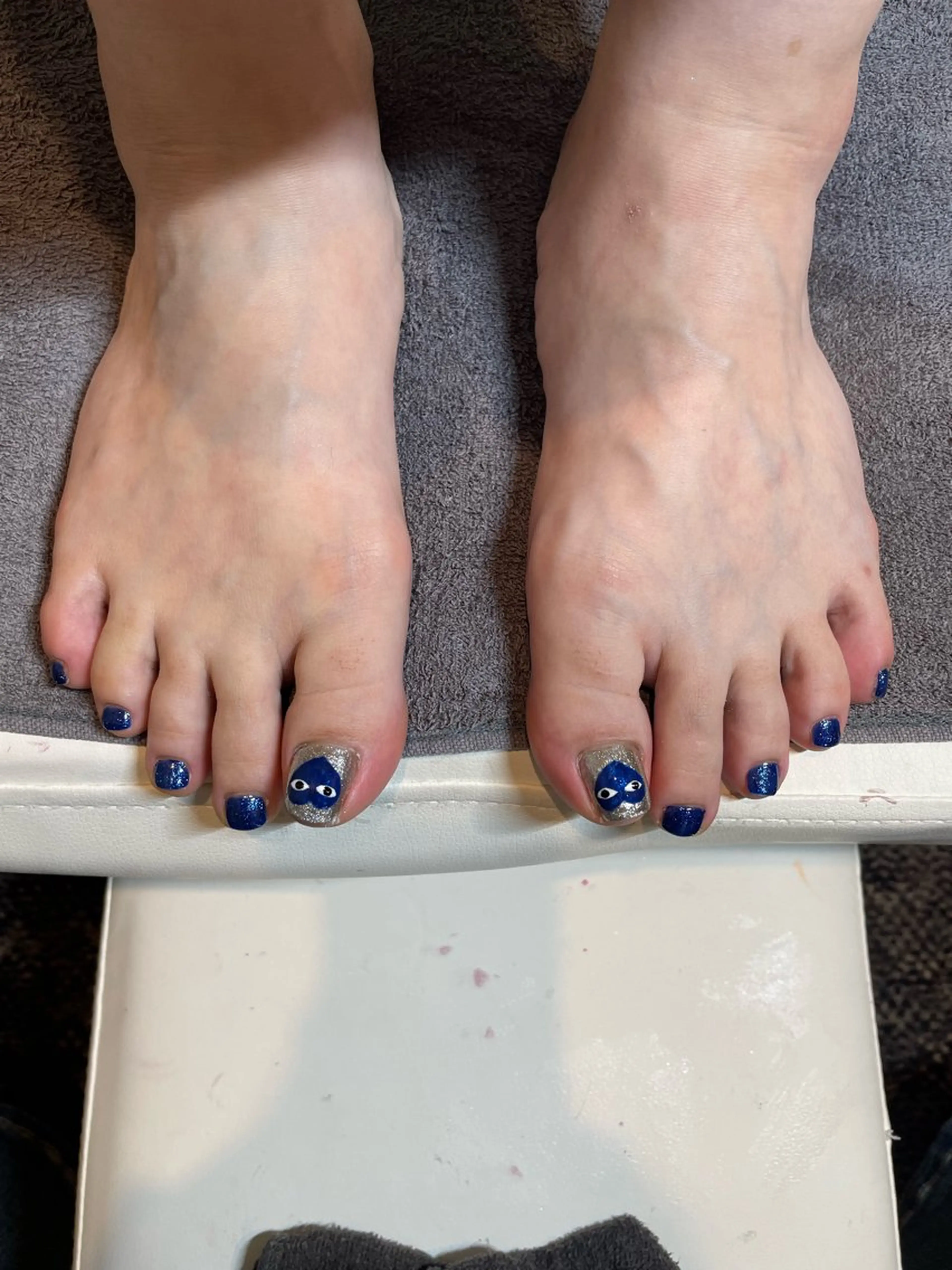 ネイル フットネイル Nobody_ Manamiのネイルデザイン