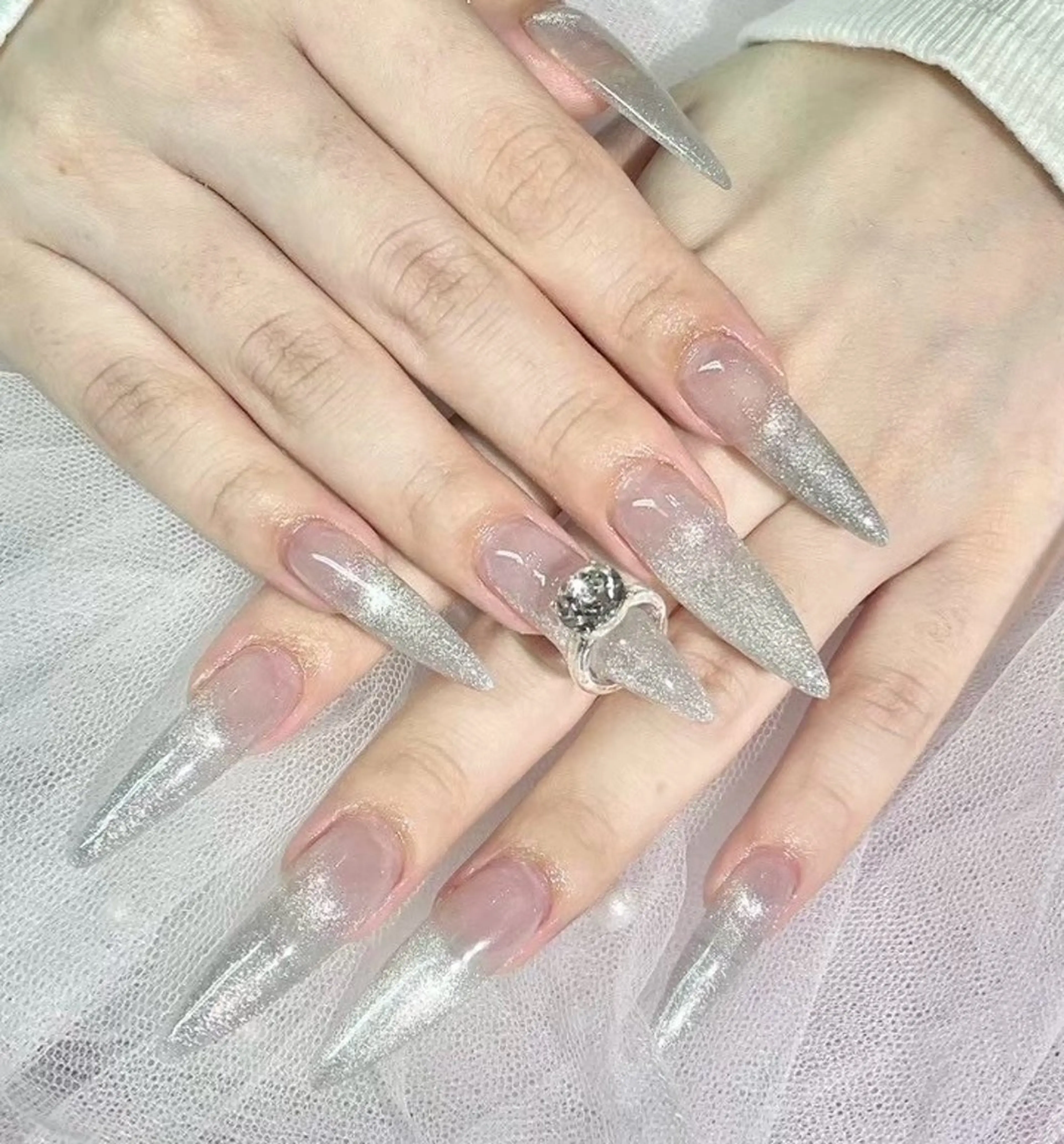 ネイル ハンドネイル Lowé所属・Lowé nailのネイルデザイン