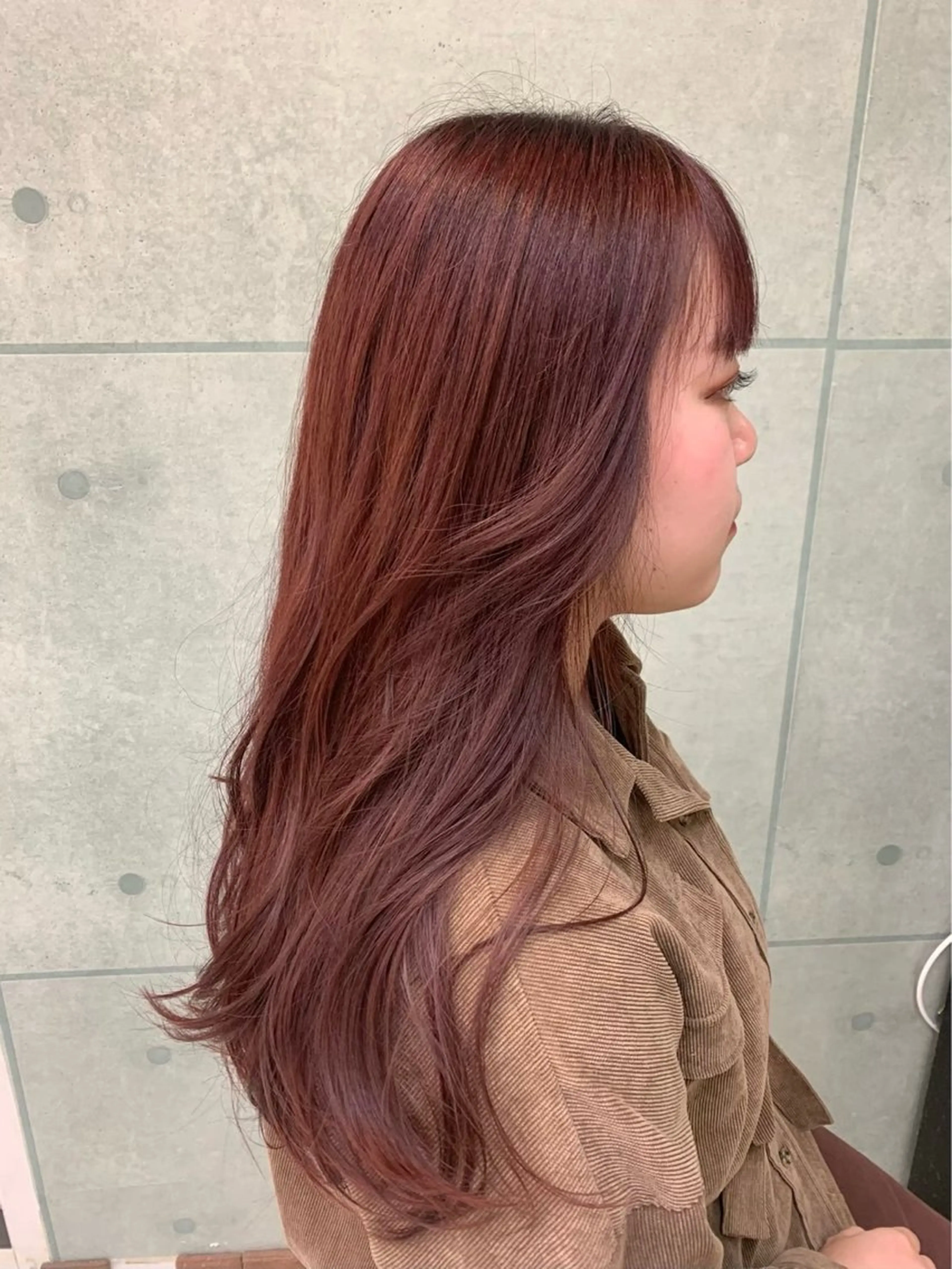 ロング カラー カット ヘアカラー トリートメント ブリーチなし 暖色カラー/井上あいのヘアスタイル