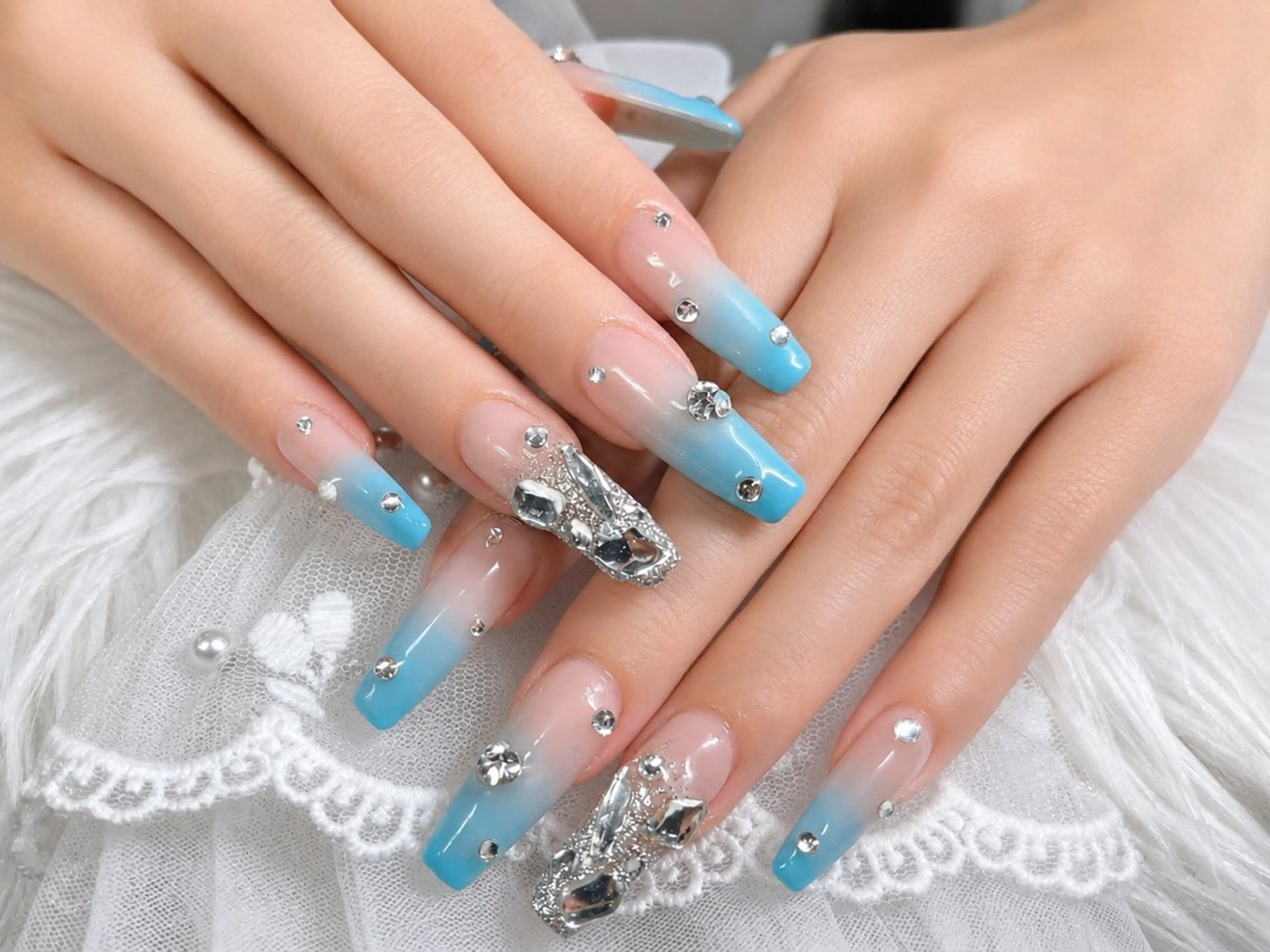 ネイル ロングネイル スーパーロングネイル ハンドネイル Welina ♡♡のネイルデザイン