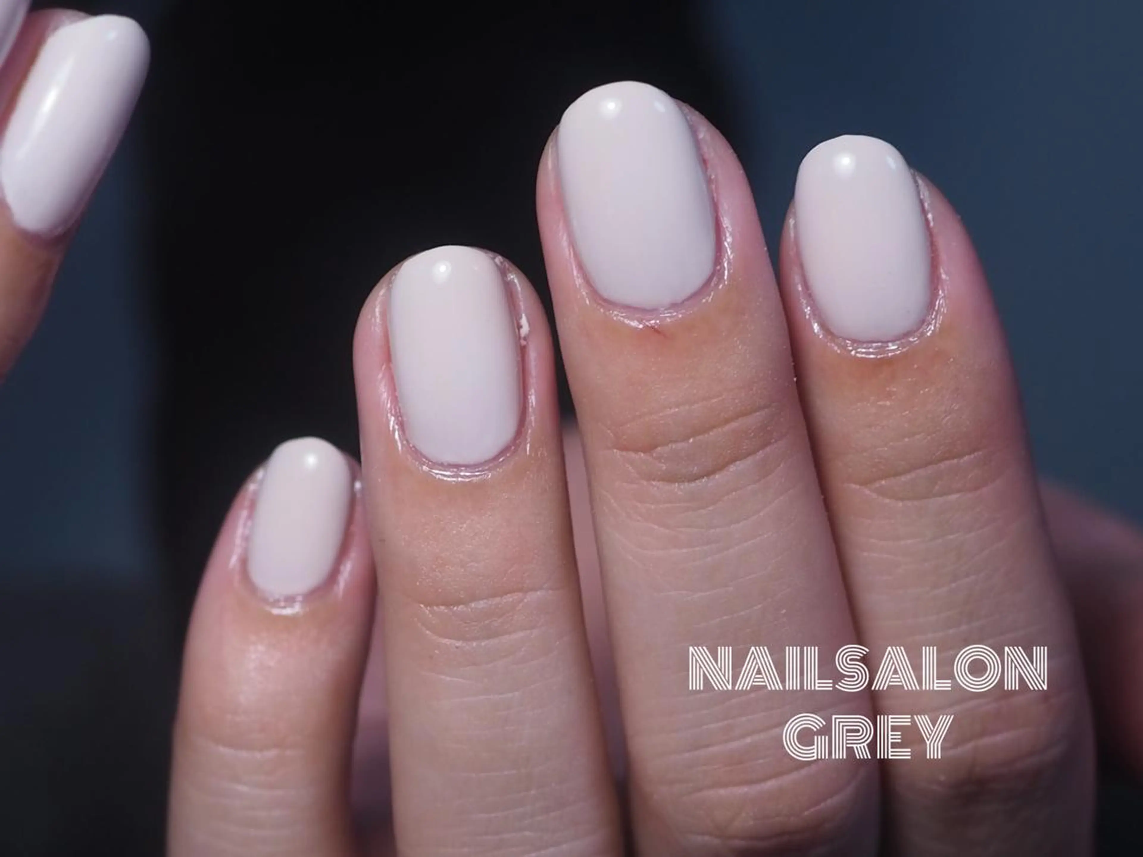 ネイル 【GREY】 TAIRAのネイルデザイン