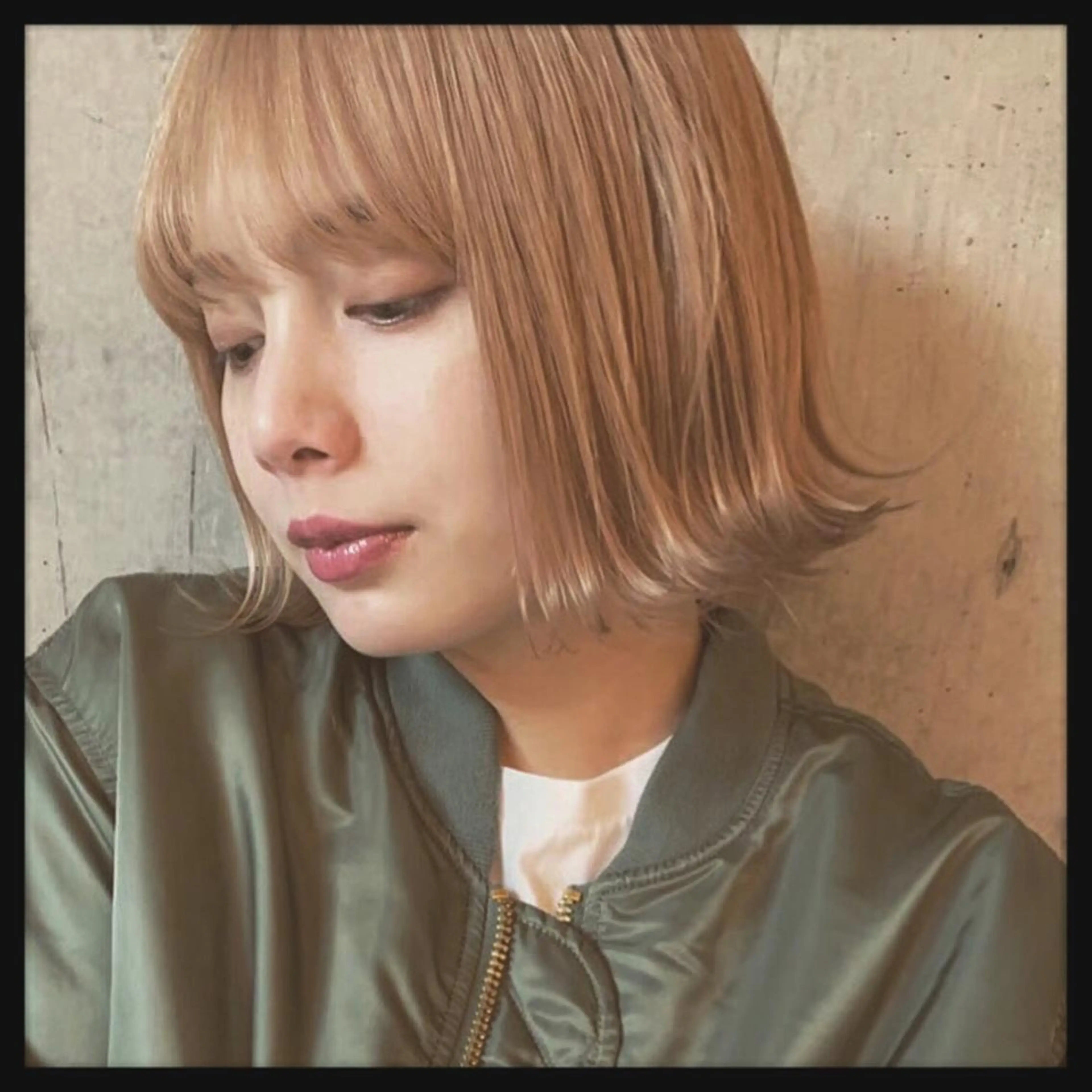 ミディアム カラー パーマ ヘアアレンジ メンズ キッズ ネイル マツエク・マツパ アイブロウ カット ヘアカラー 縮毛矯正 トリートメント ヘッドスパ ヘアセット 🌈髪質改善🉐割✨ 🌸“ever”🌸のヘアスタイル