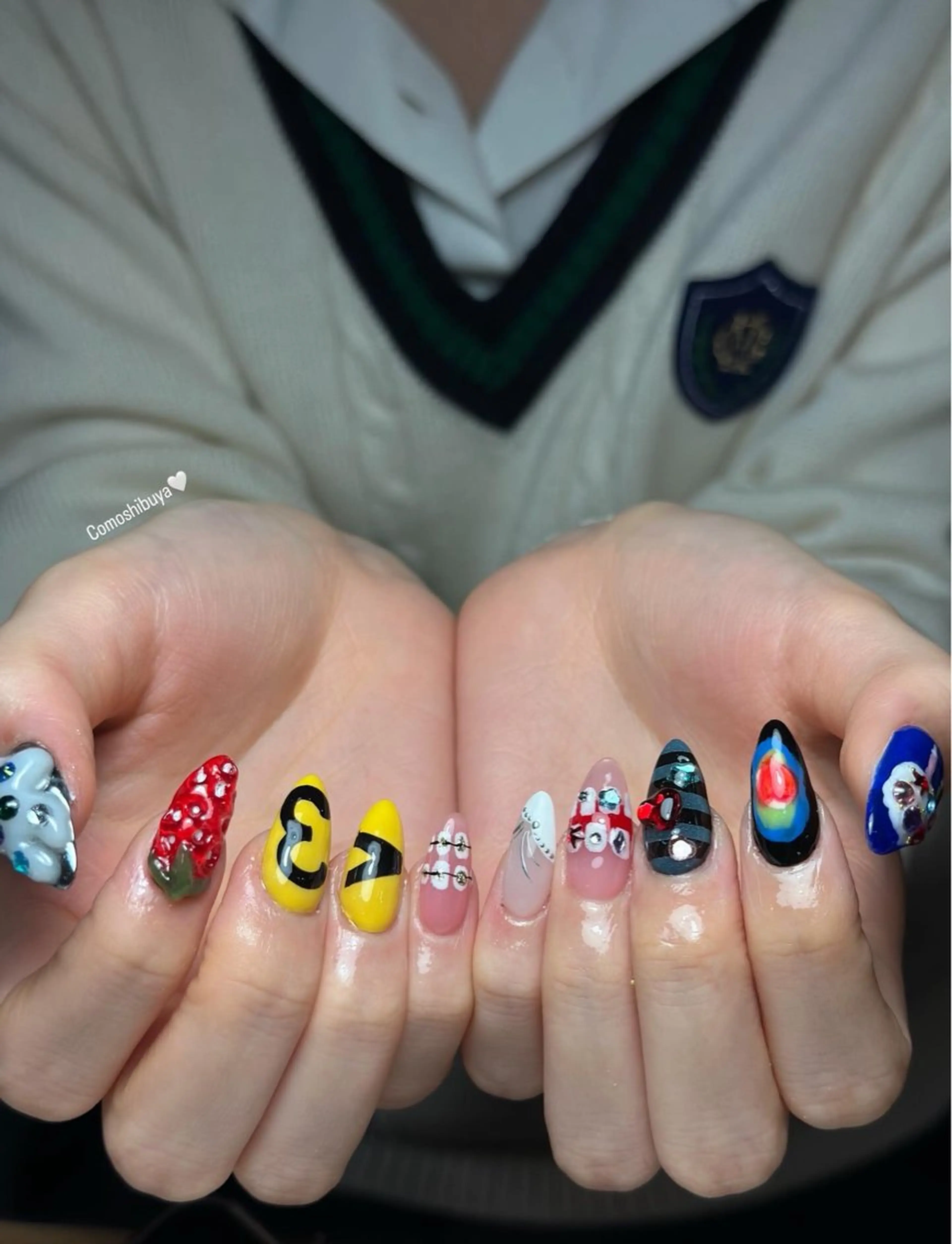 ネイル 韓国ネイル シンプルネイル ワンホンネイル ハンドネイル CoMo Nail Studio所属・CoMo Nailのネイルデザイン