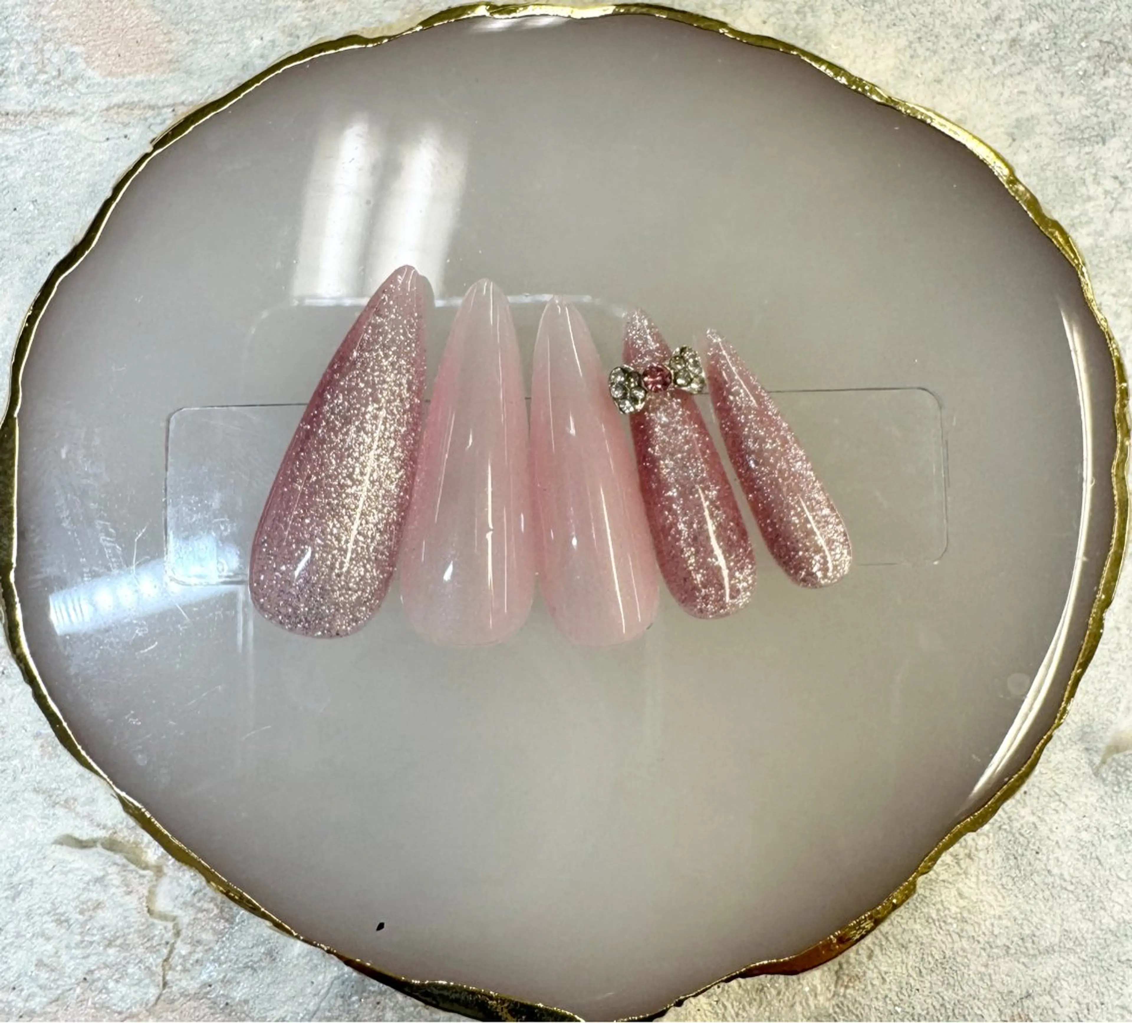 ネイル アートネイル フレンチネイル ジェルネイル ガラスフレンチ グラデーション Queeens nailのネイルデザイン