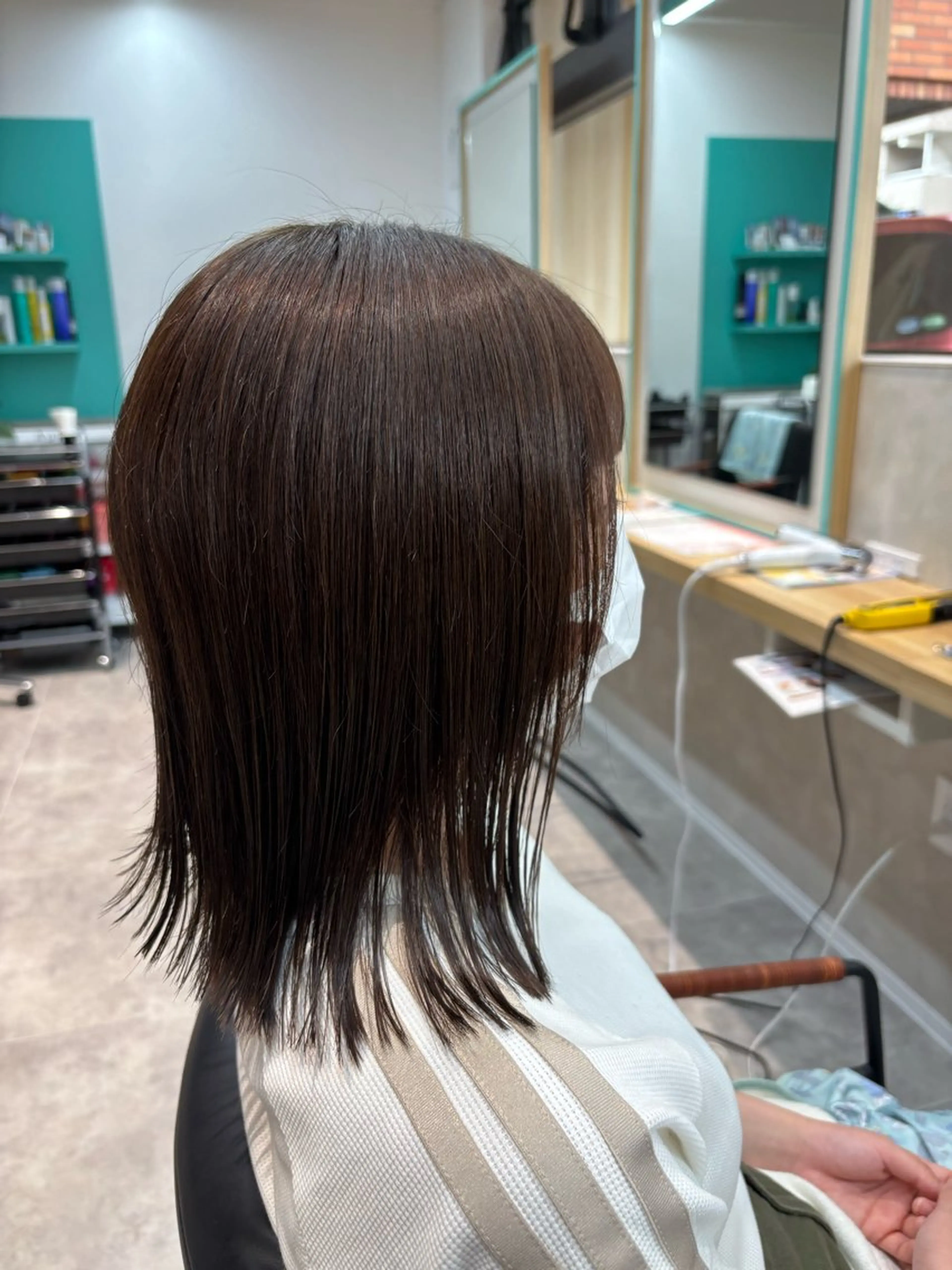 ミディアム ボブ 顔まわりレイヤー 顔周りカット レイヤーカット 土橋 雅のヘアスタイル