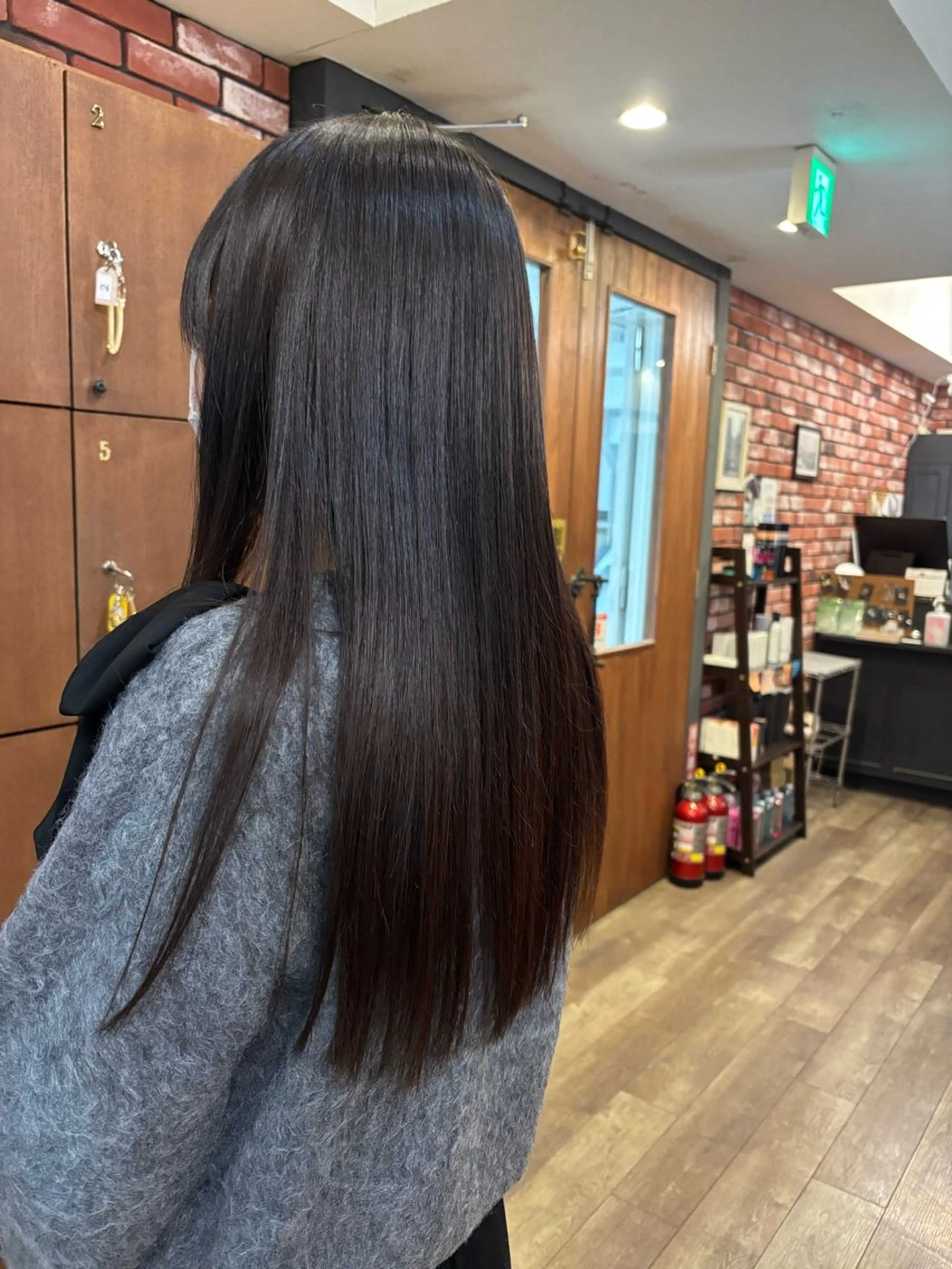 カット 縮毛矯正 トリートメント 眞壁 華子のヘアスタイル