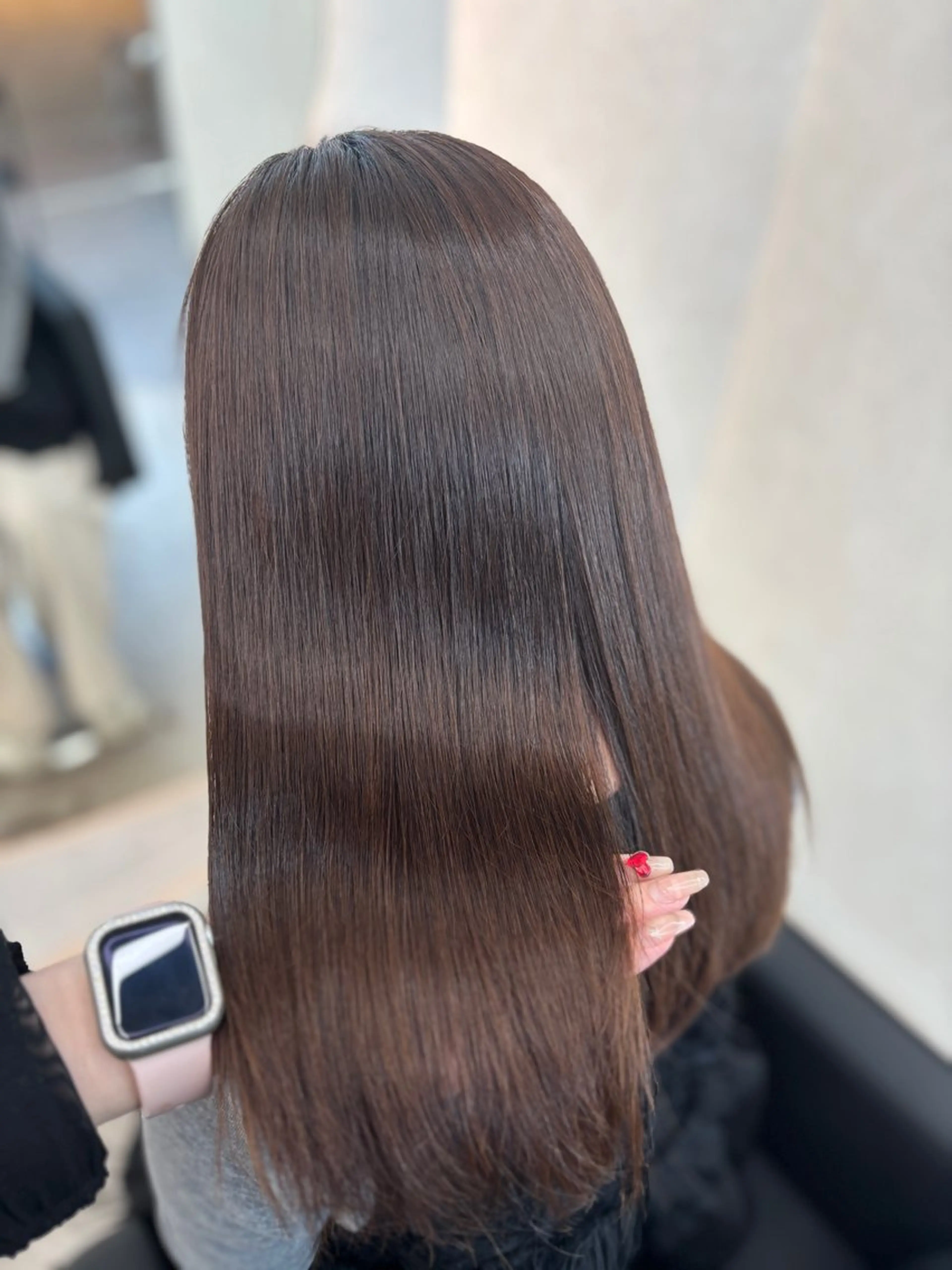 ロング カット 縮毛矯正 Mio 🎀 大宮/艶髪/縮毛矯正のヘアスタイル