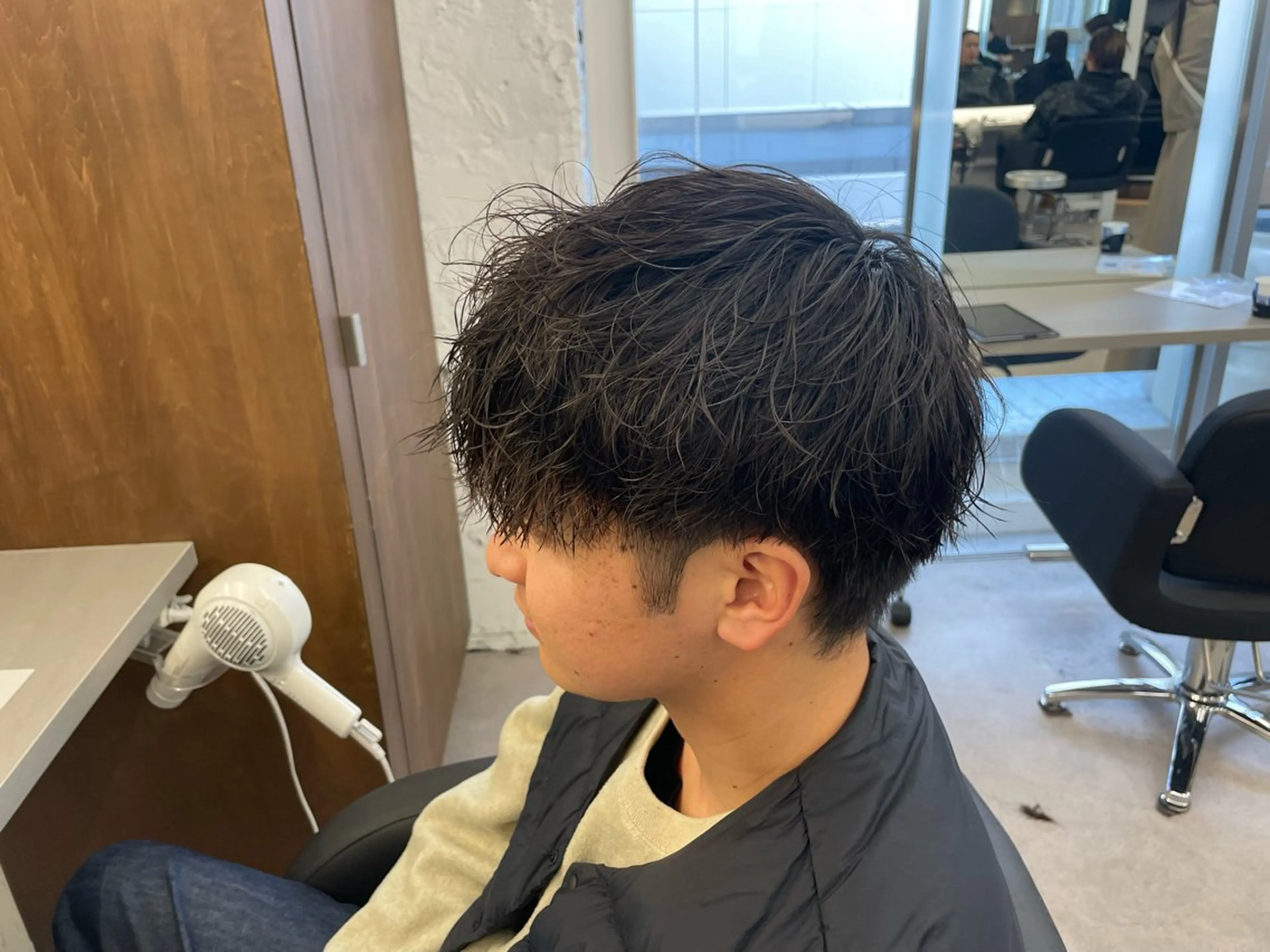 カラー メンズ メンズパーマ メンズツイストパーマ ツイストパーマ EARTH菊名店👾 ひらのすぐるのヘアスタイル