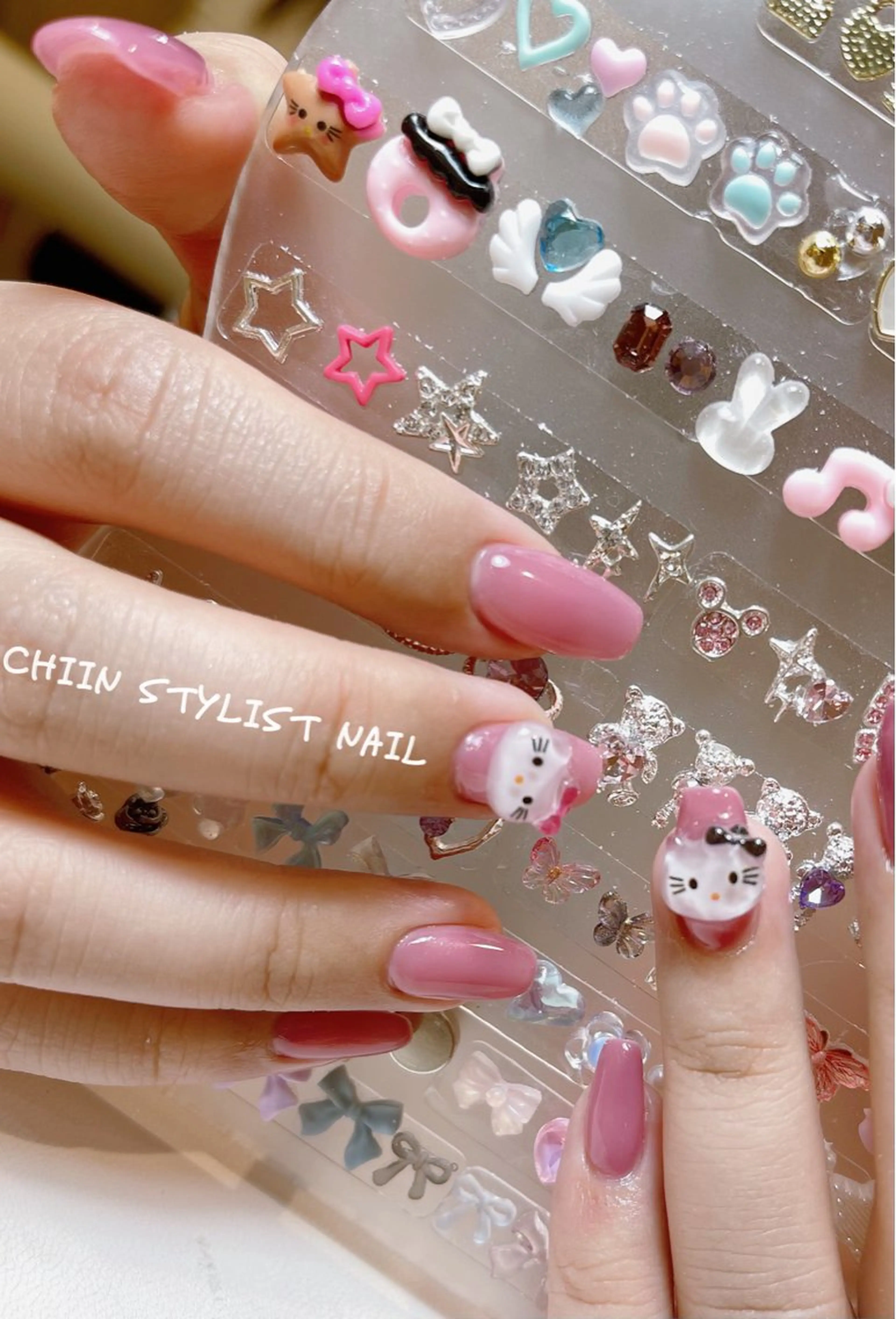 ミディアム Chiin Nailのネイルデザイン