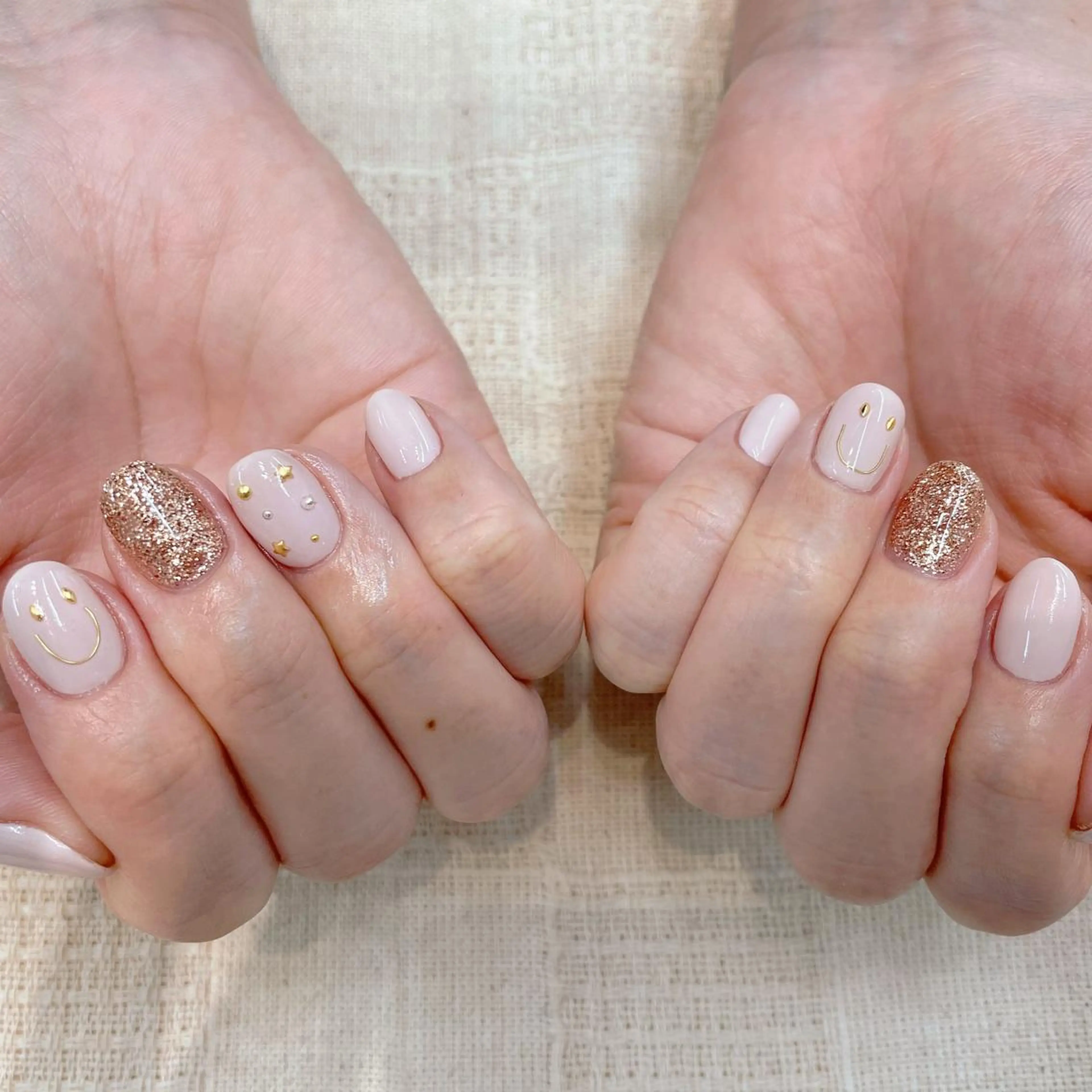 ネイル Blushオーナー Shiinaのネイルデザイン