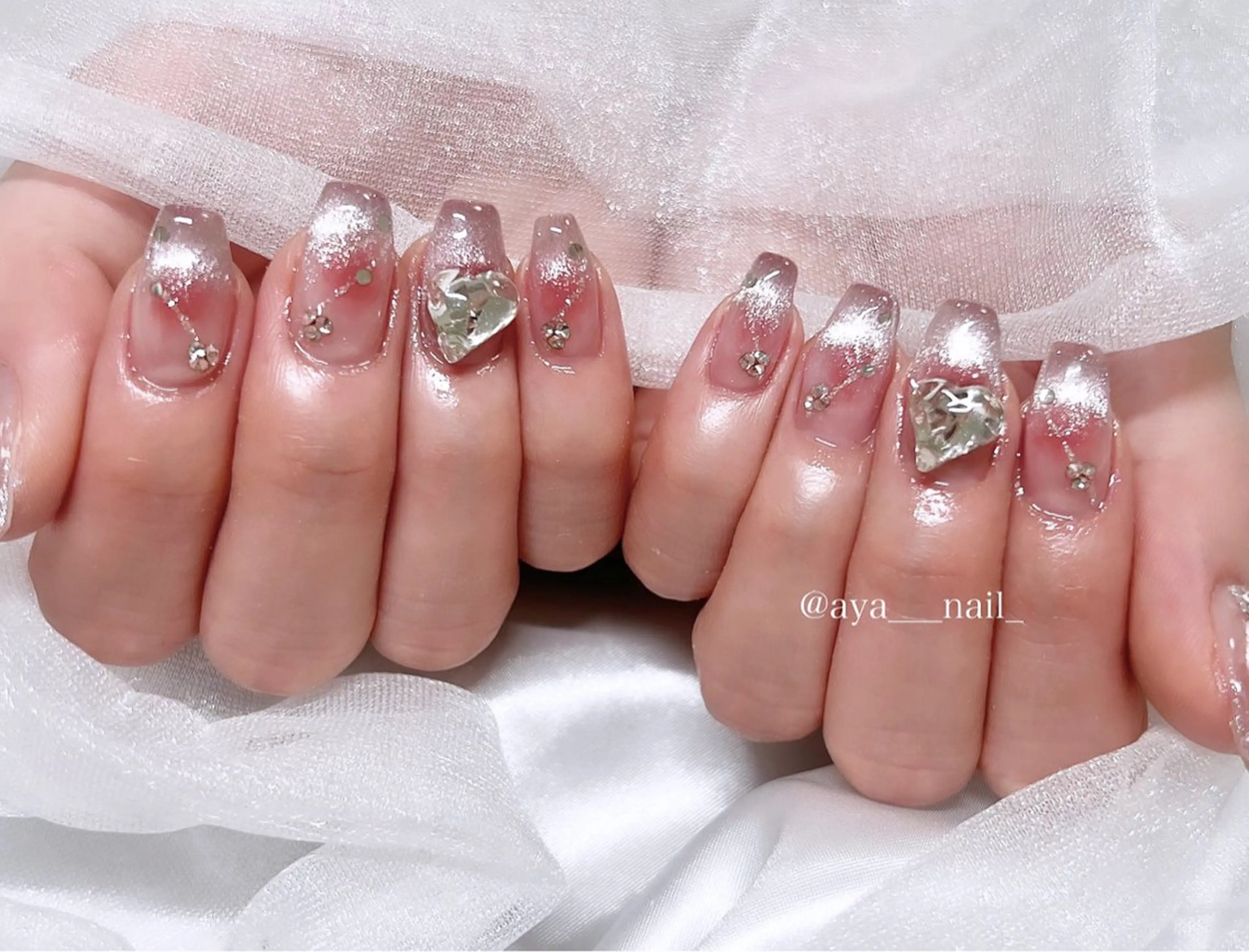 ネイル Roi〈ロワ〉 ayanaのネイルデザイン