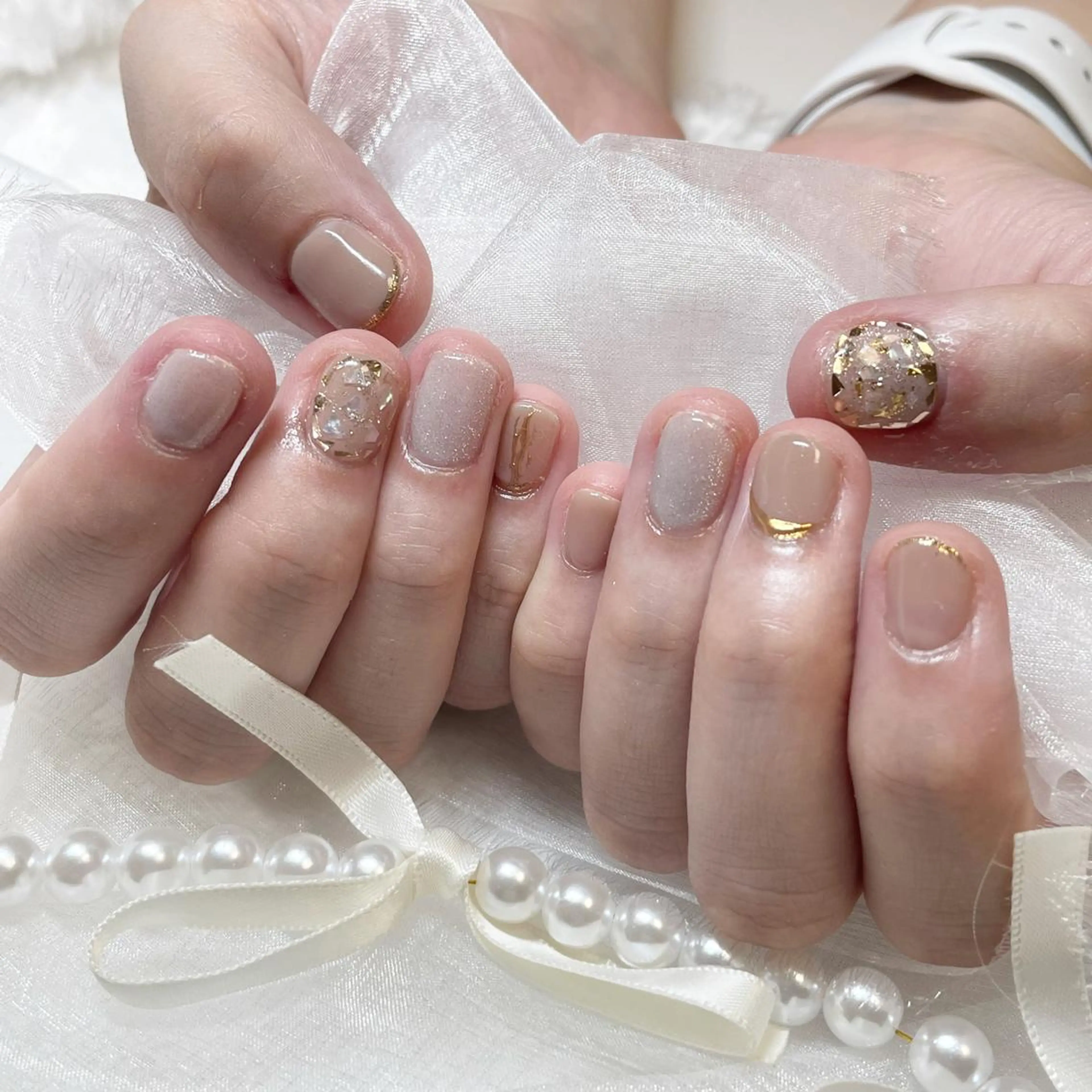 ネイル ジェルネイル 韓国ネイル 持ち込み ニュアンスネイル ワンカラーネイル fiore nail 🦋のネイルデザイン