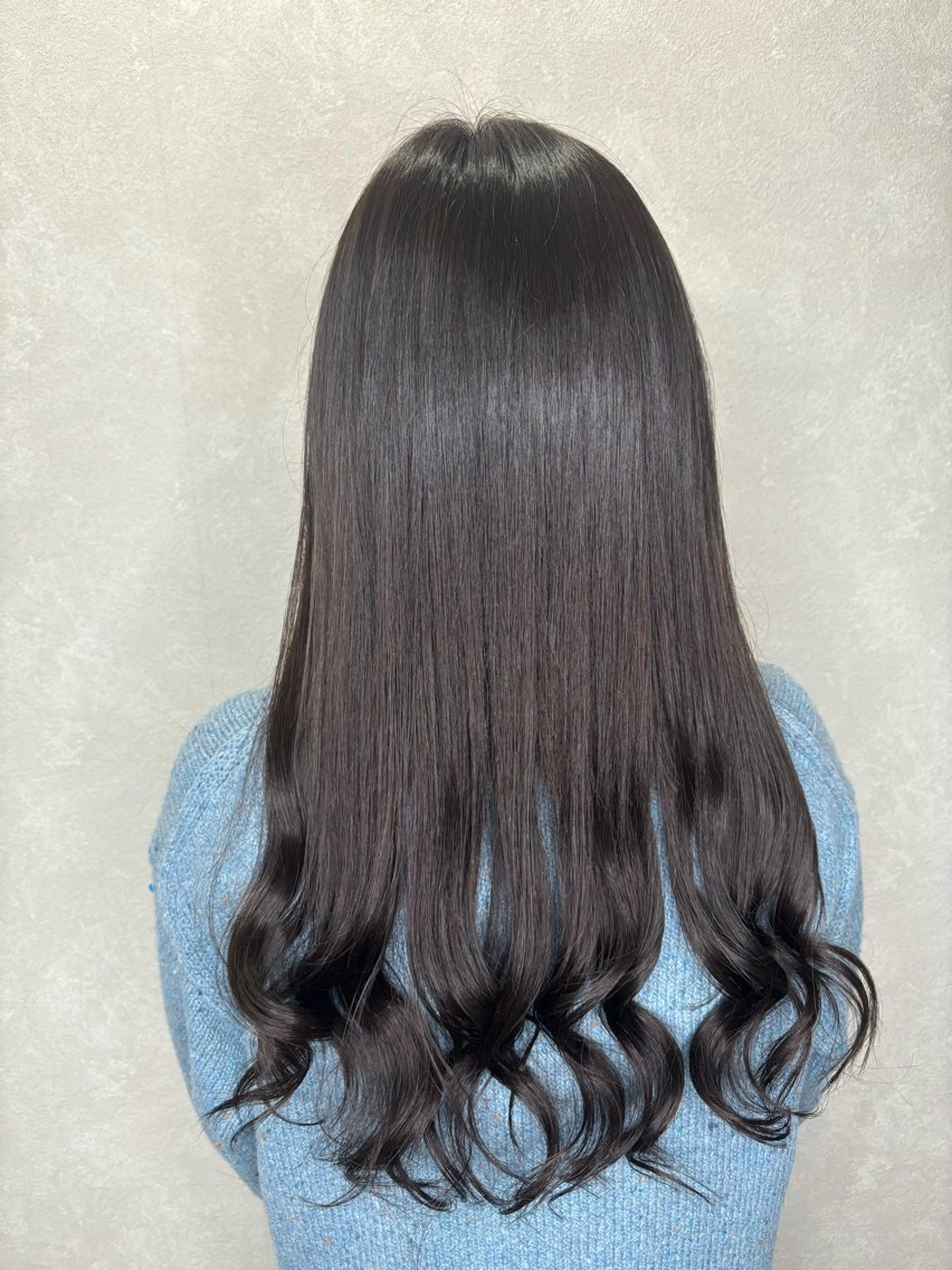 ロング シールエクステ アッシュ エクステ 横路 めぐみのヘアスタイル