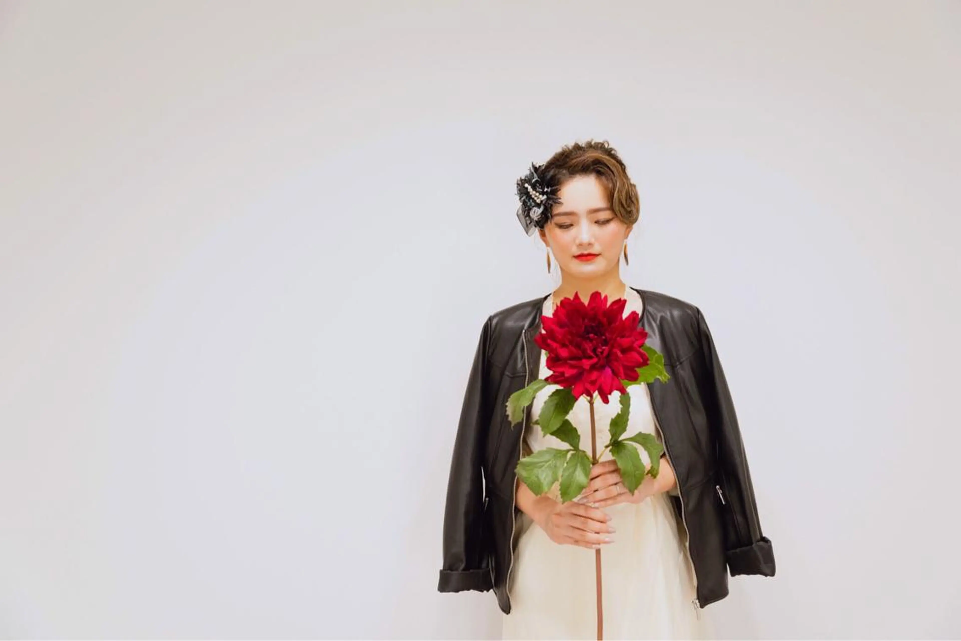 ヘアアレンジ 結婚式・ブライダル 野咲き 美容室のマツエク・マツパデザイン