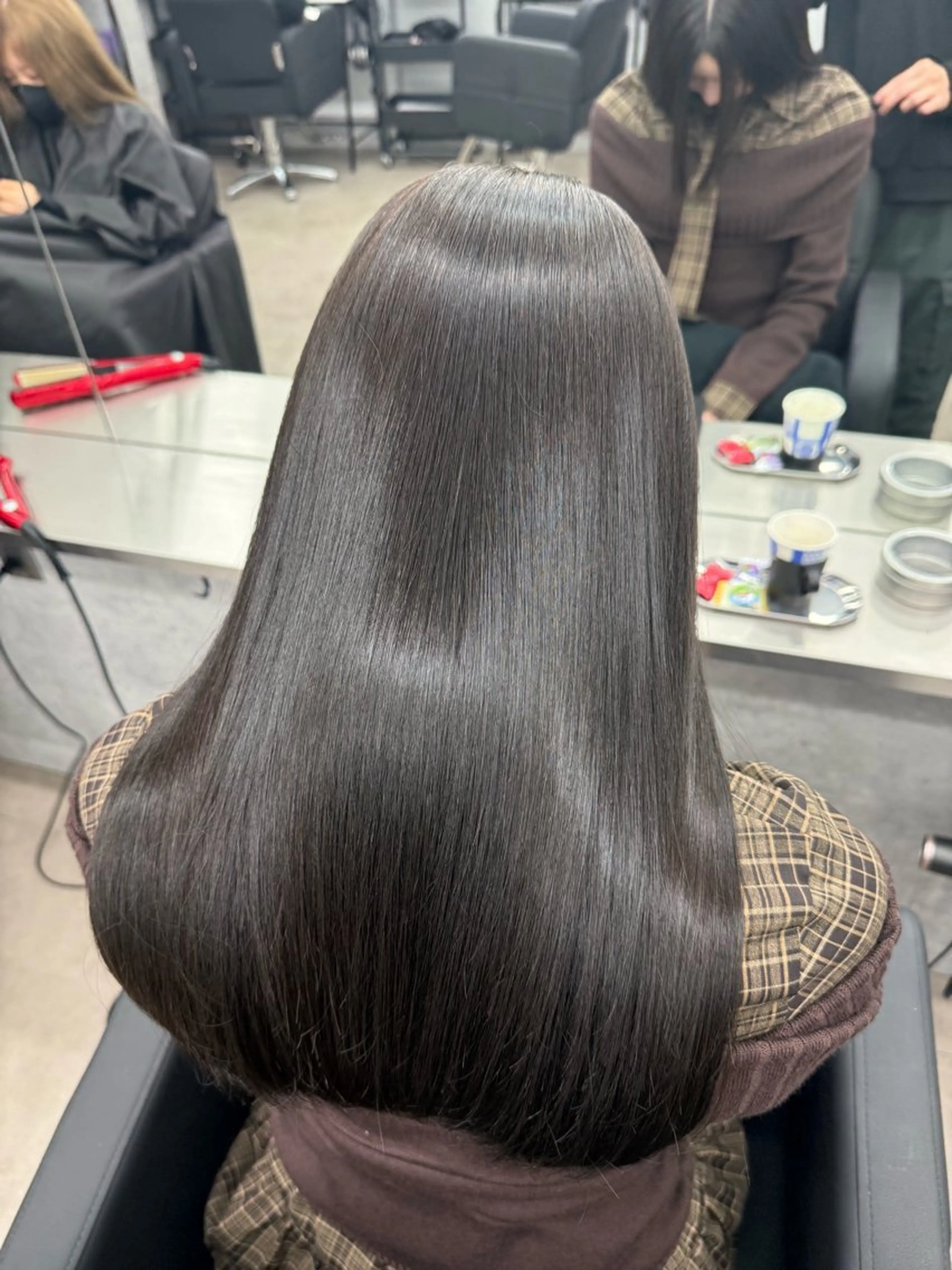 ロング カット ヘアカラー トリートメント 髪質改善・縮毛矯正 Taijuのヘアスタイル