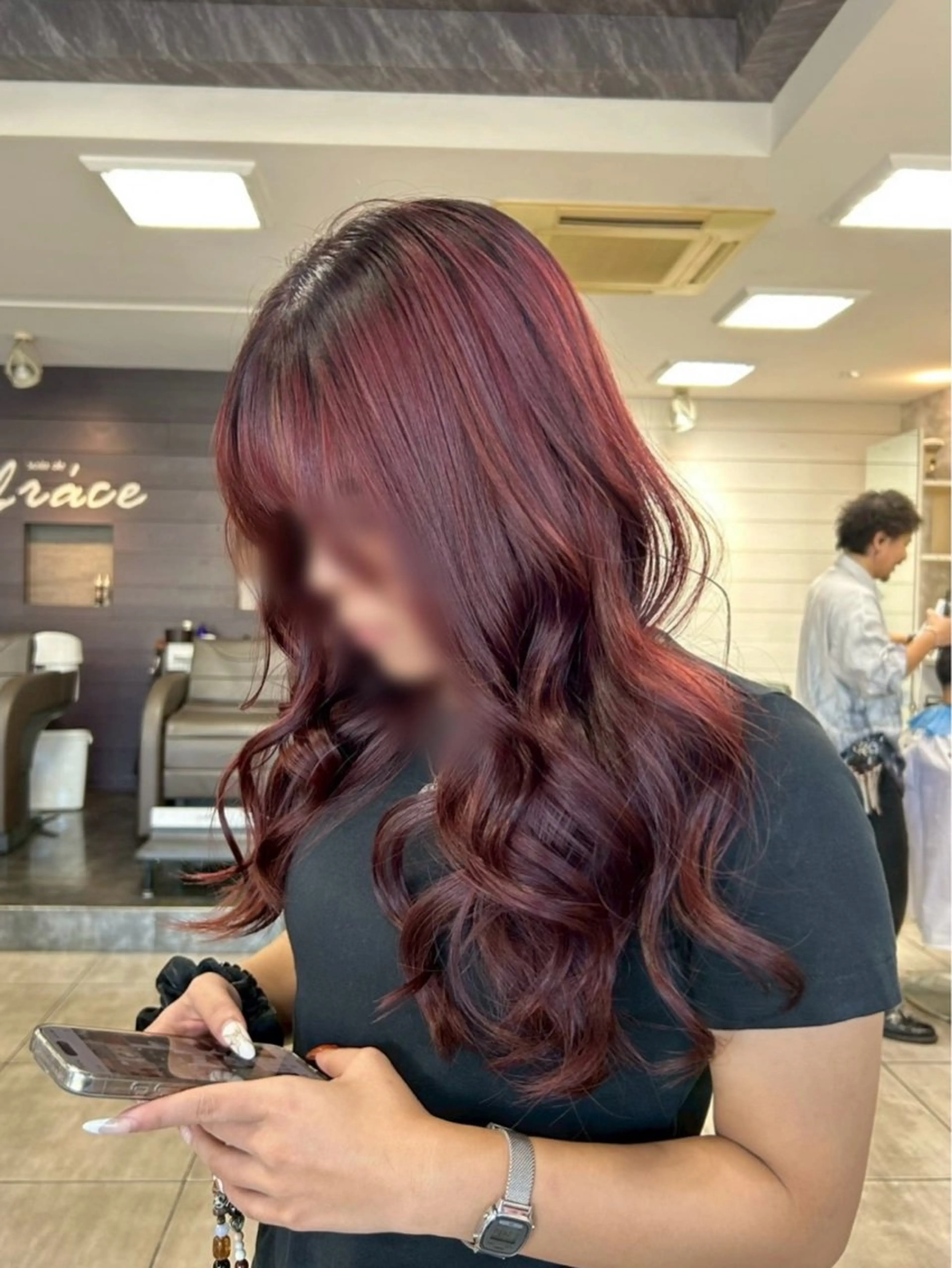 カラー ハイトーンカラー✨ 慶田玲和のヘアスタイル