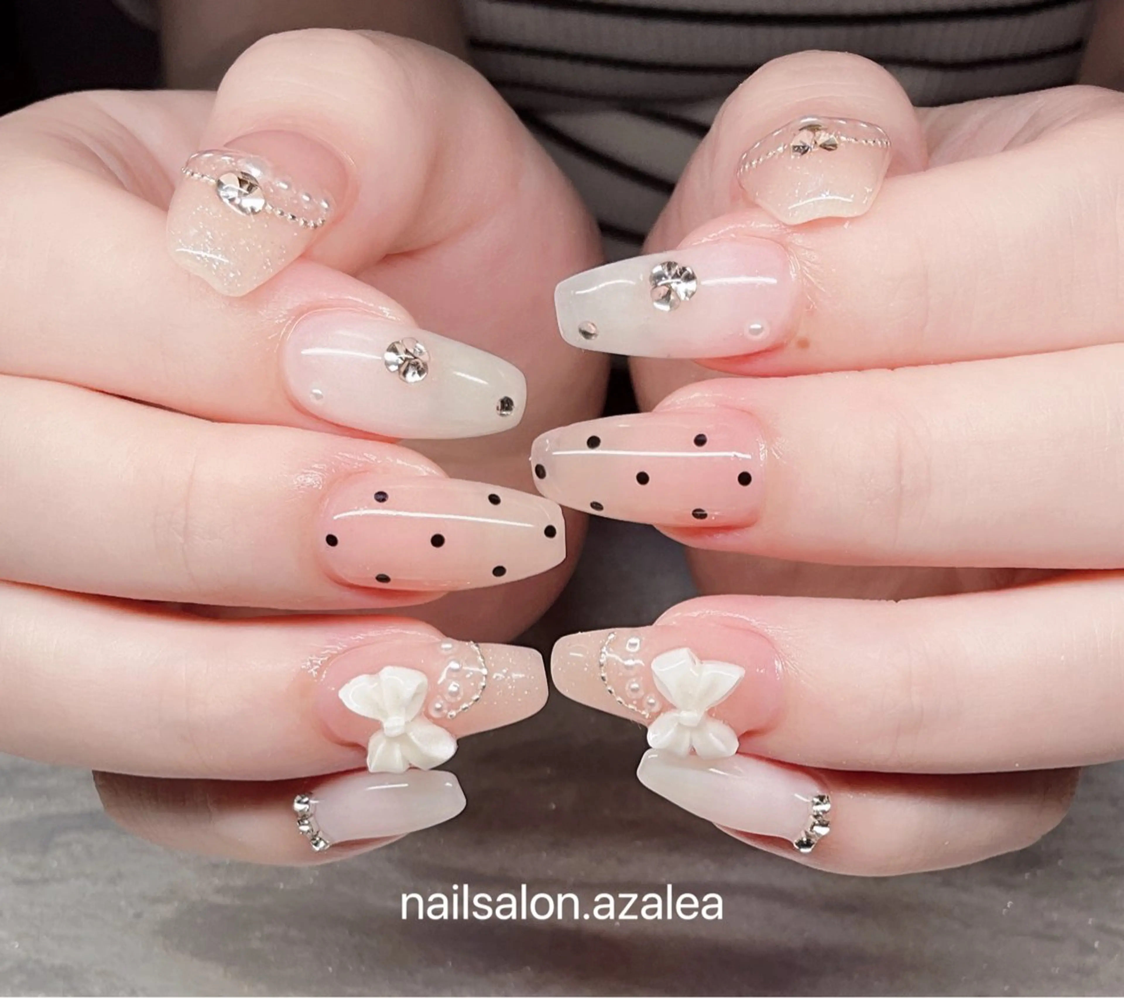 ネイル ハンドネイル R inのネイルデザイン