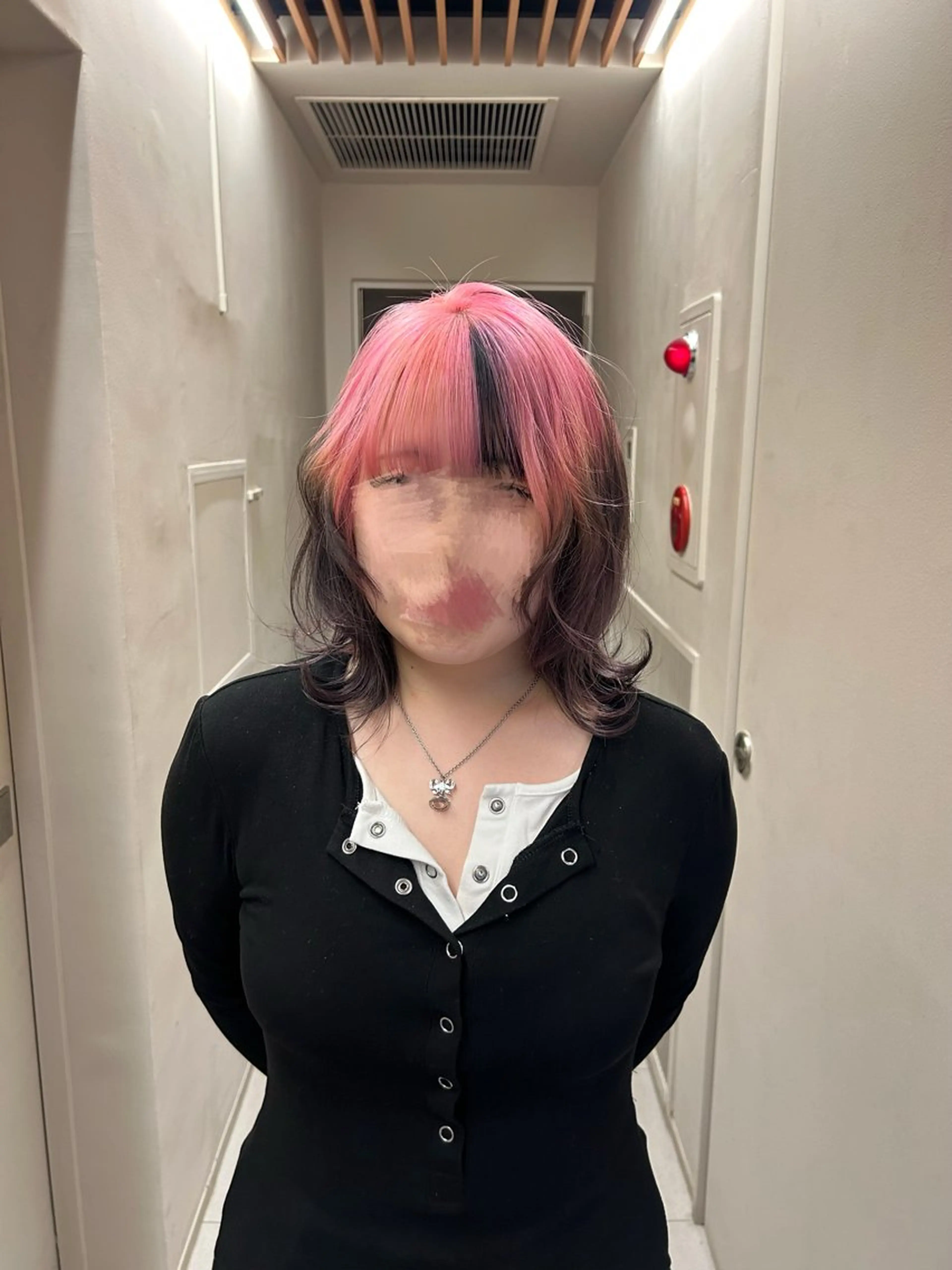 ミディアム 🐈‍⬛ブリーチ カラー特化🐈‍⬛彩のヘアスタイル