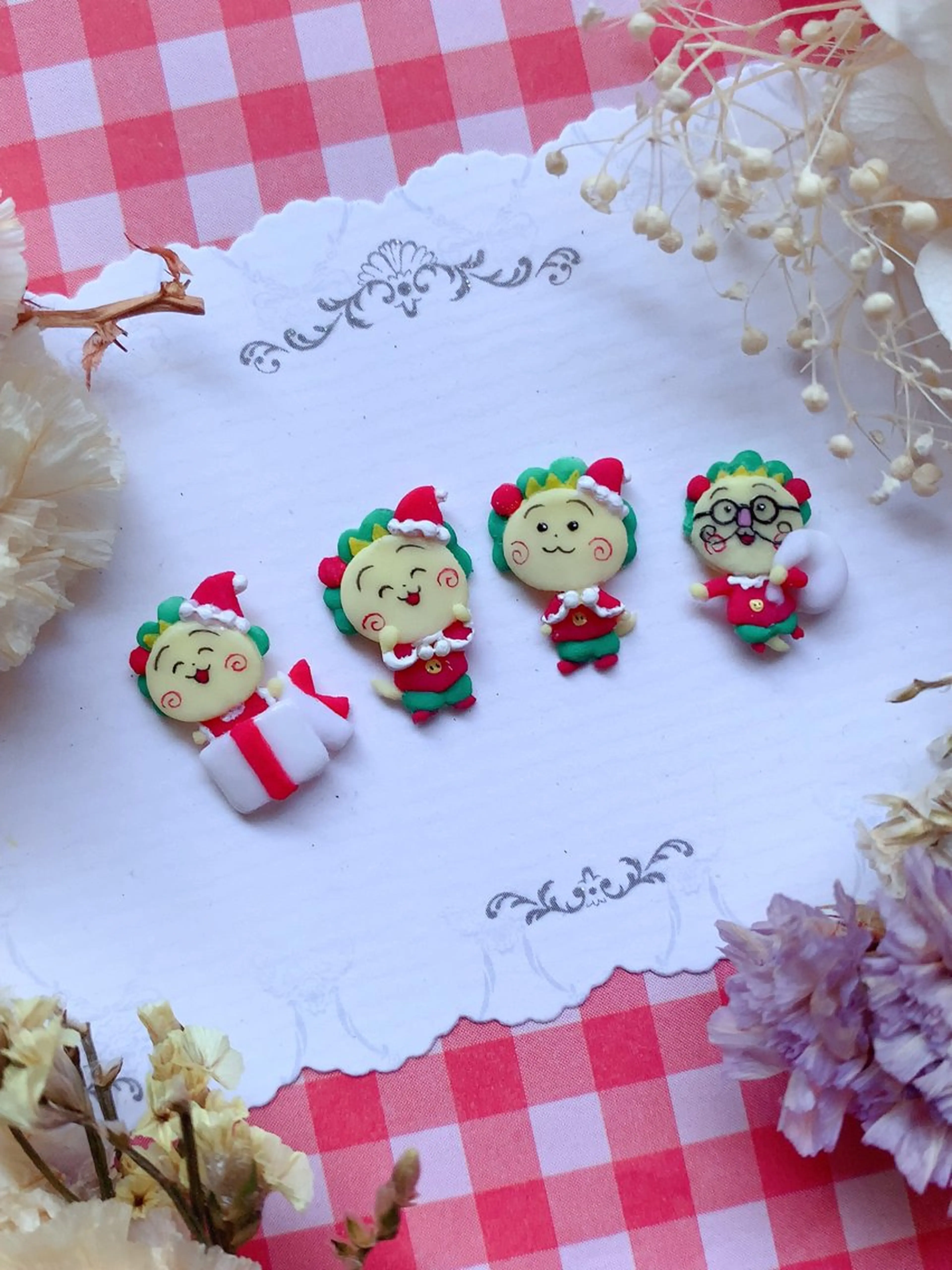 ネイル アートネイル ぷっくりネイル 冬ネイル クリスマス シェアサロンLei.g(レイジー)所属・3Dアートネイル💗 都築レナのネイルデザイン