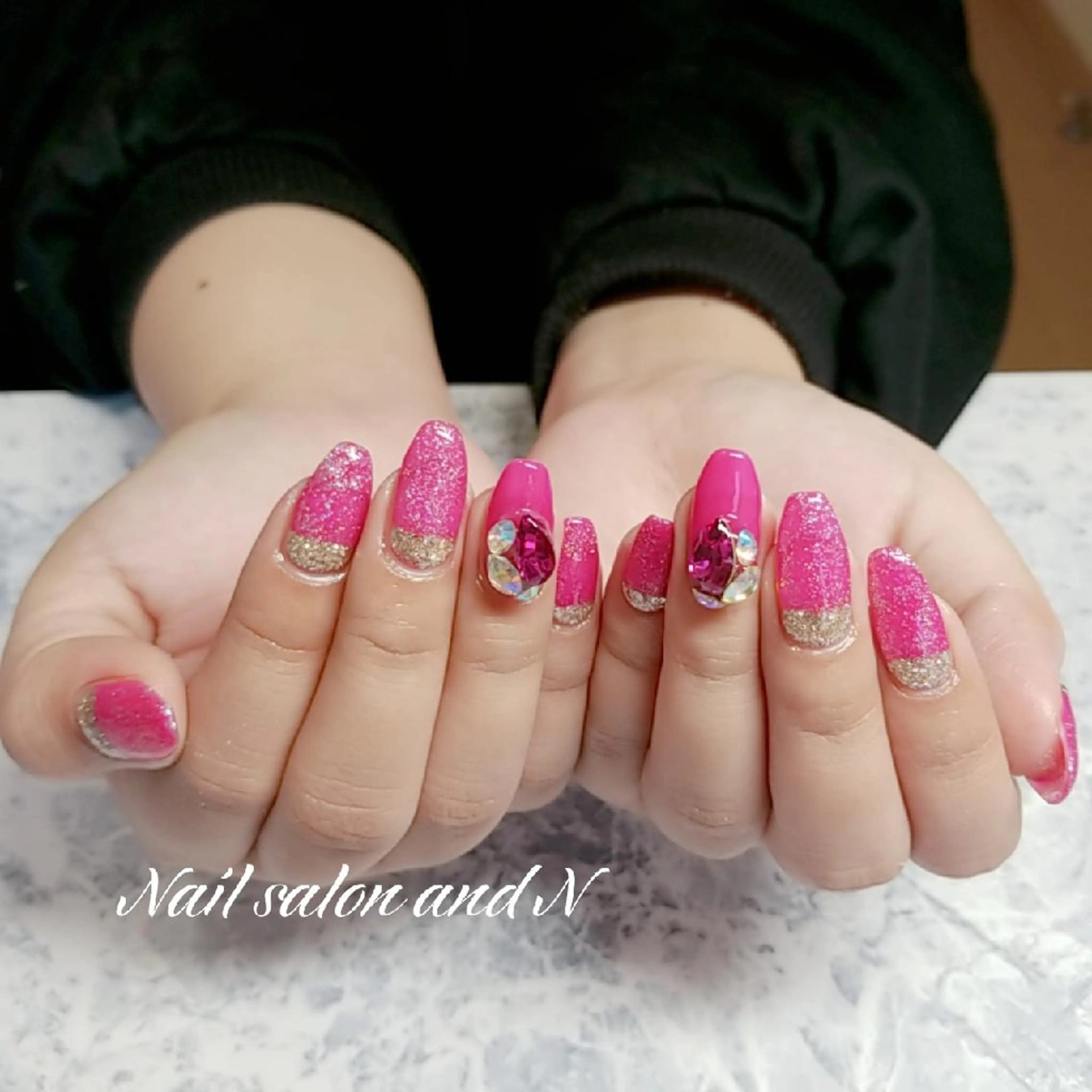 ネイル and Nのネイルデザイン