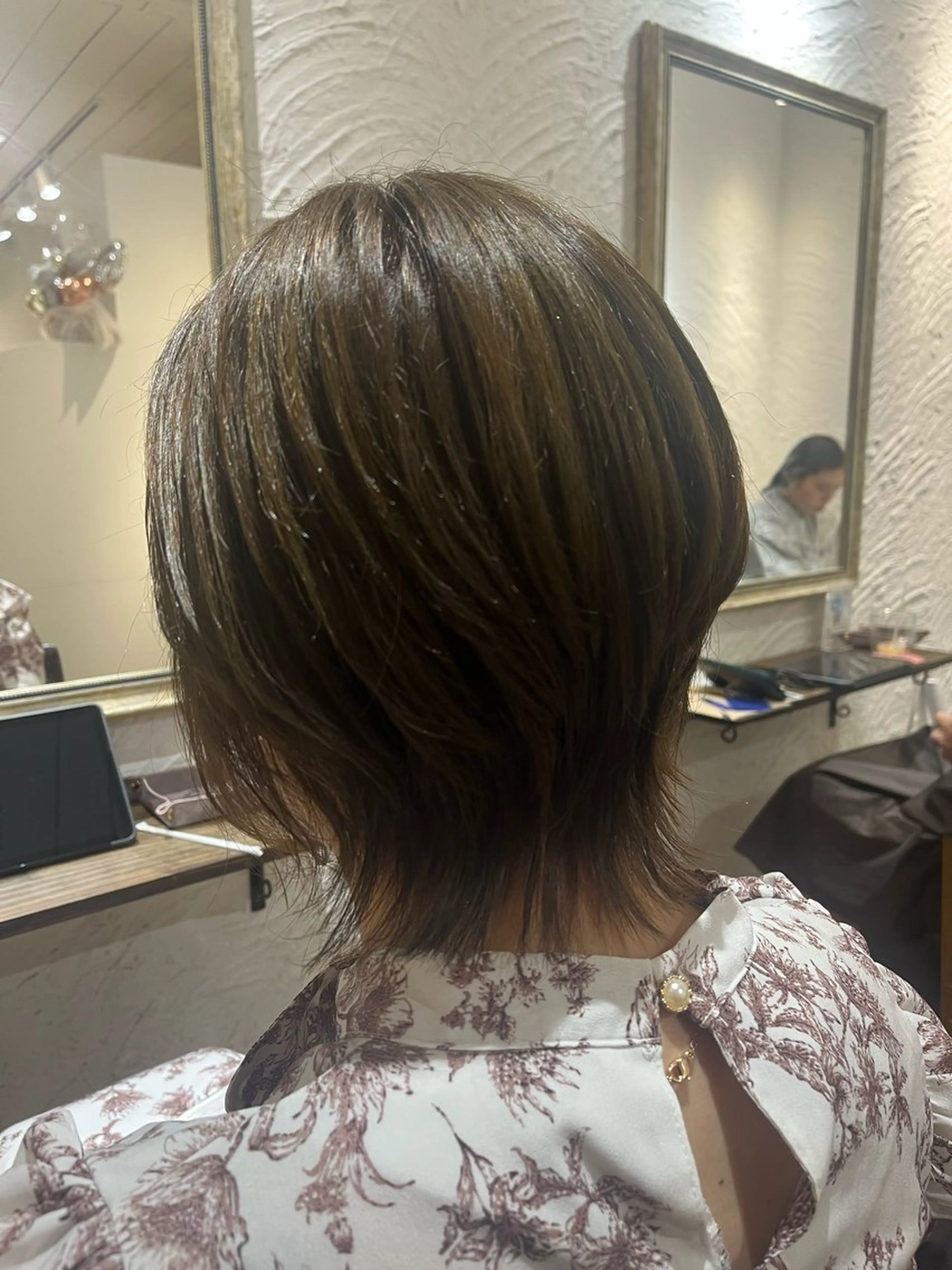 ミディアム カラー グレージュ ウルフカット カット ヘアカラー トリートメント 🌈透明感カラー🌈 🌟吉田祐介🌟のヘアスタイル
