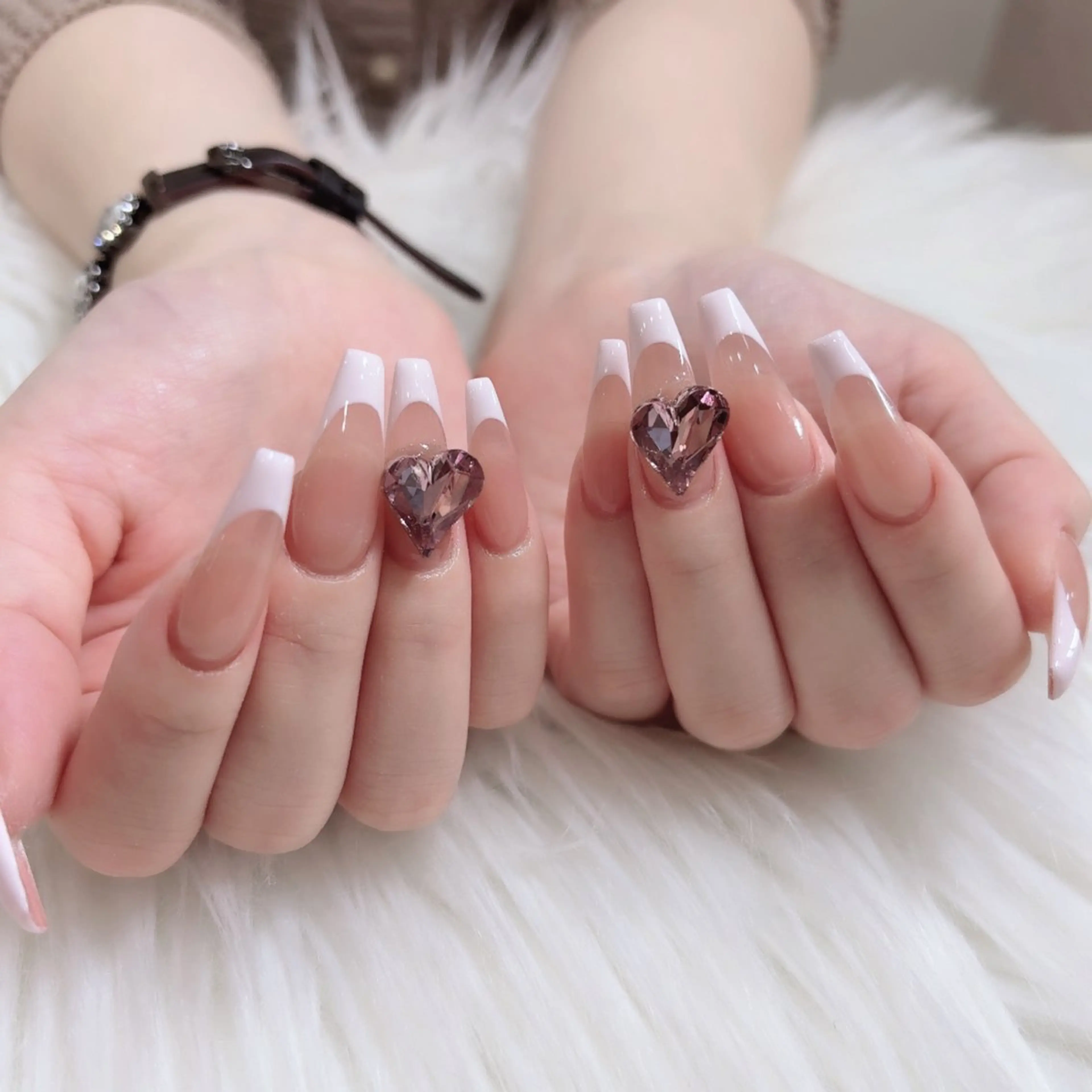 ネイル FLY NAIL&Eyelash Salon 梅田店所属・YUKI FUKUMARUのマツエク・マツパデザイン