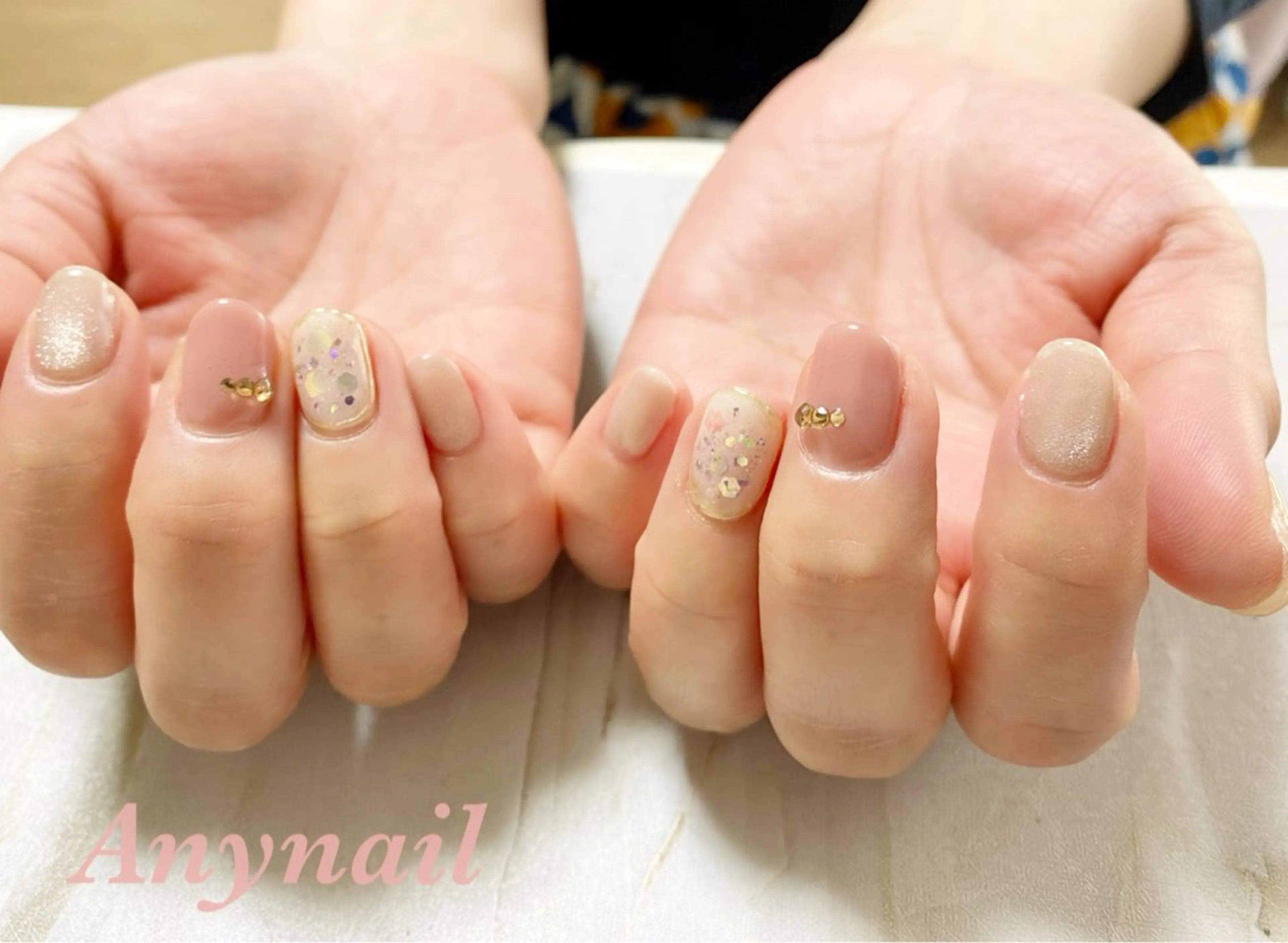 ネイル ブルー マグネットネイル ミラーネイル オフィスネイル ハンドネイル 岩澤 恵子のネイルデザイン