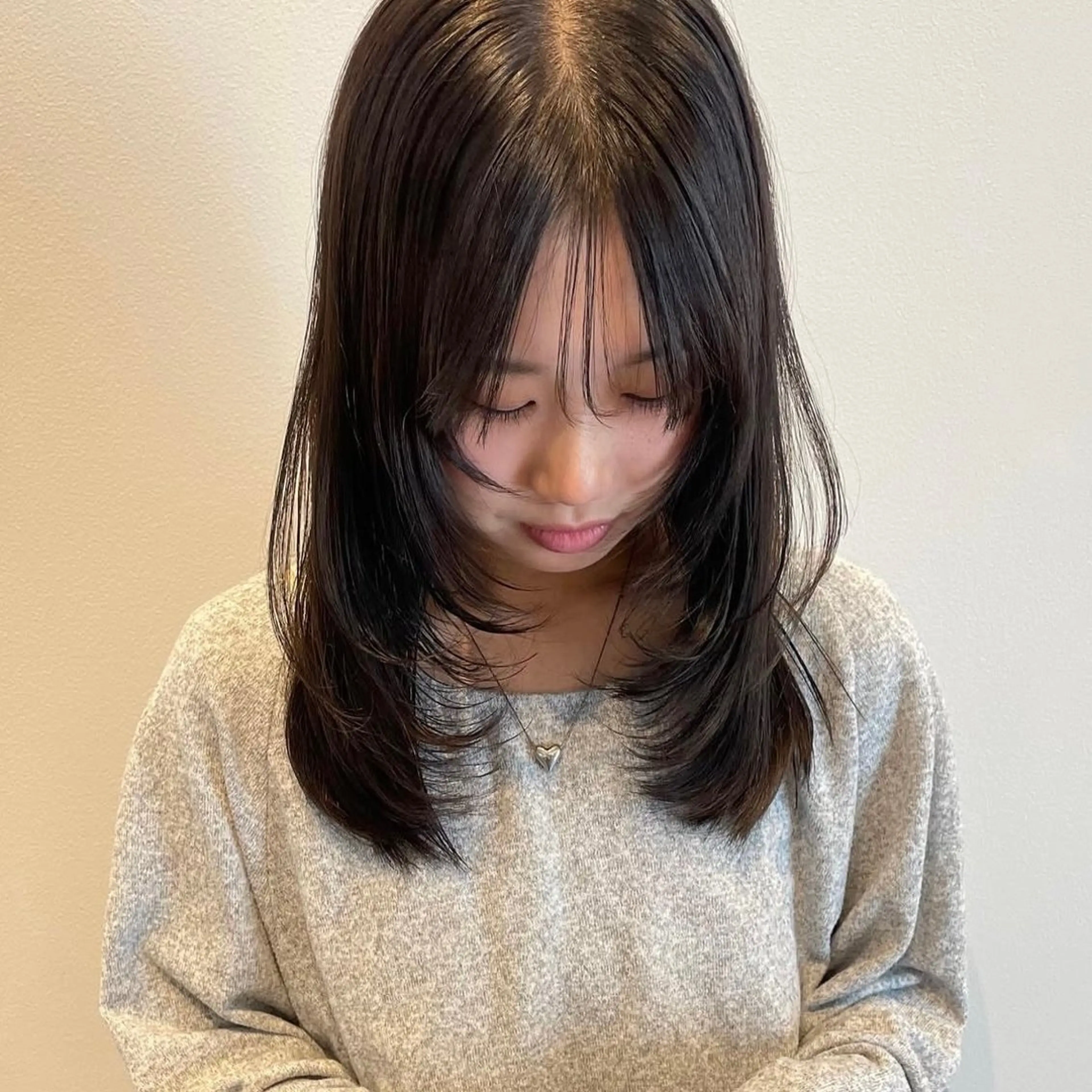 ロング レイヤーカット カット haruna / Toruveのヘアスタイル