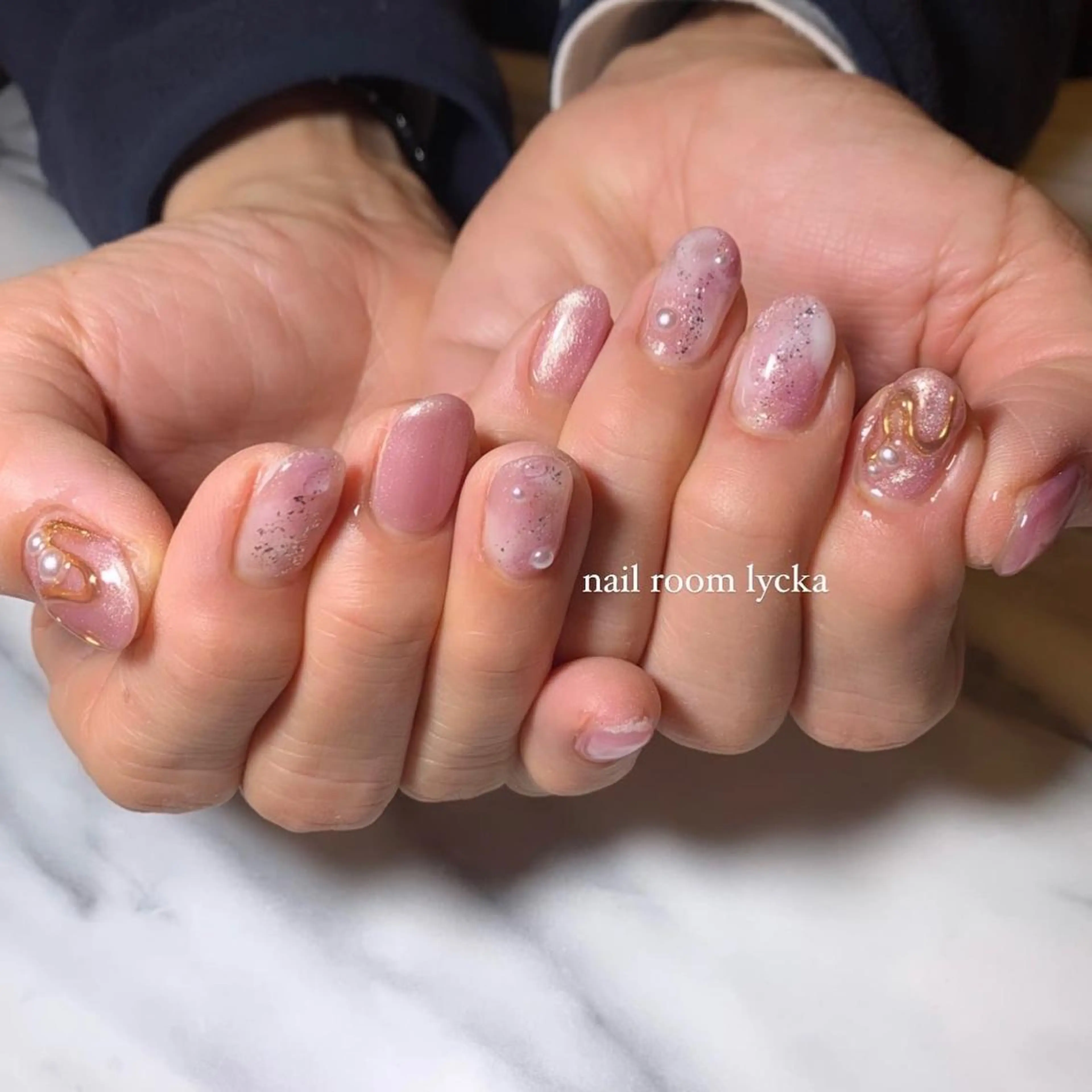 ネイル ﾈｲﾙﾙｰﾑﾘｯｶ 𝐦𝐚𝐲𝐮のネイルデザイン