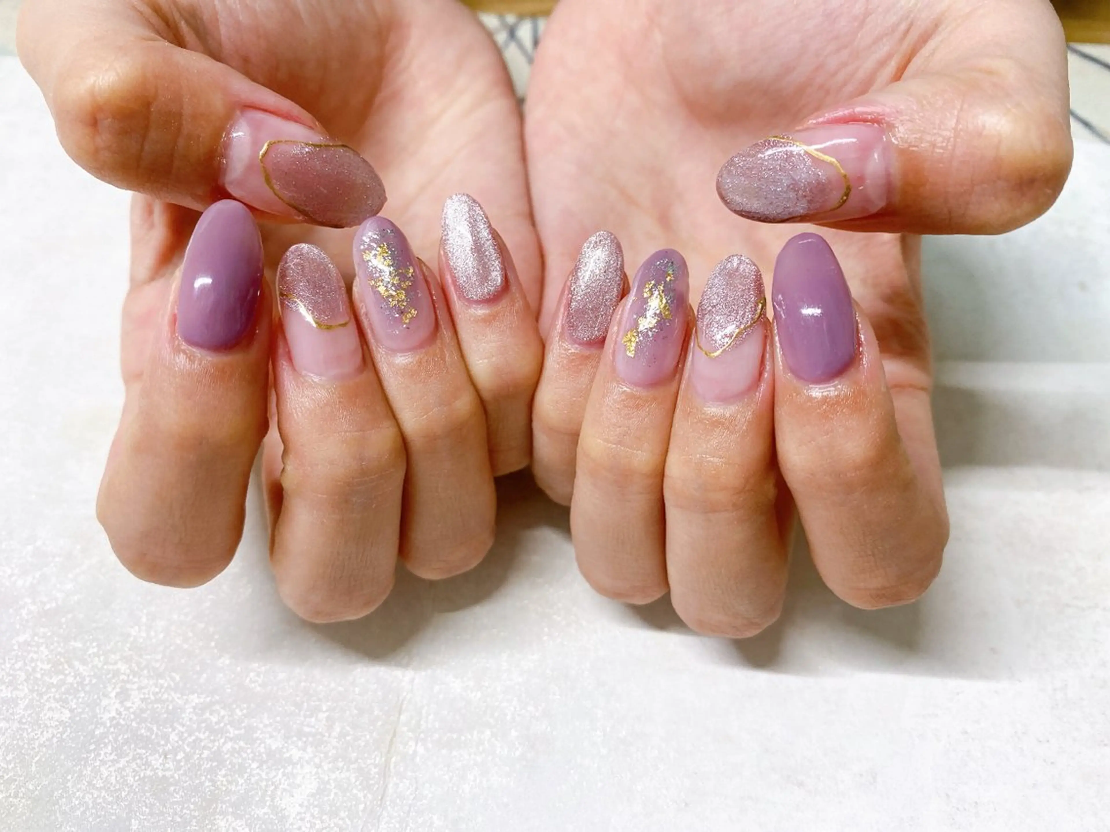 ネイル オーロラネイル フットネイル フレンチネイル ジェルネイル 韓国ネイル mogunail &blowのネイルデザイン