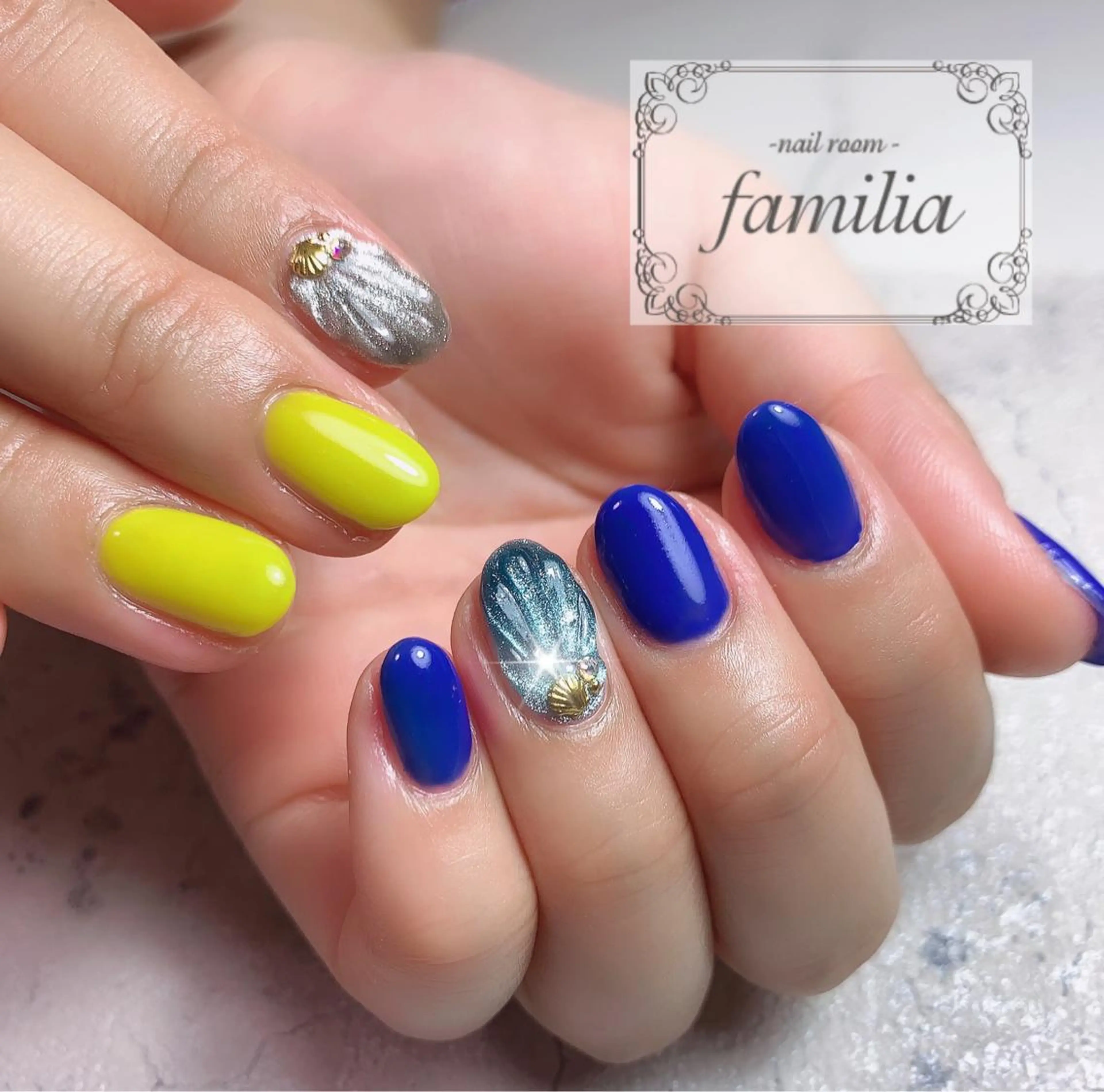 ネイル -nailroom- familiaのネイルデザイン