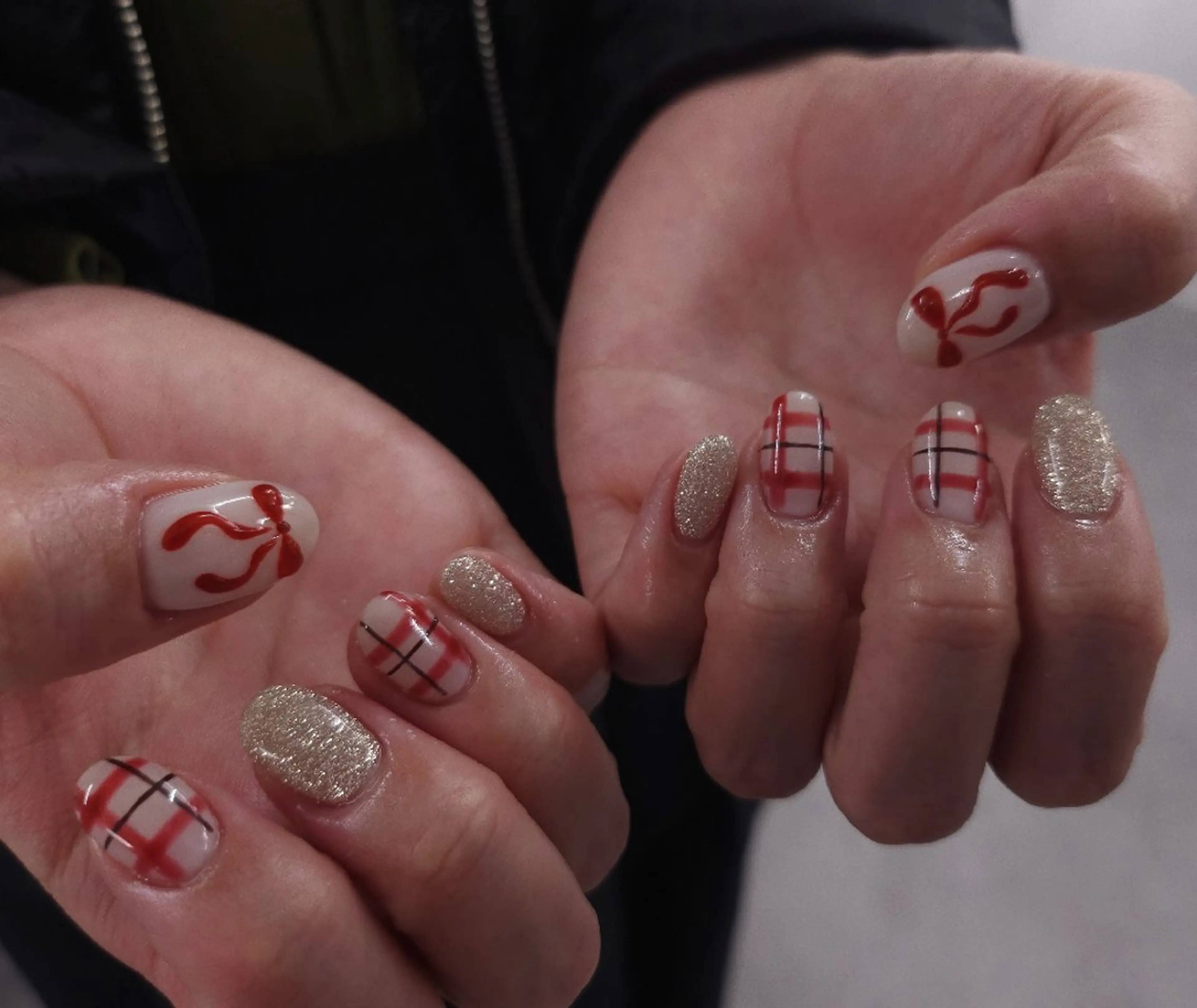 ネイル ジェルネイル 持ち込み パラジェル リボン 冬ネイル puku nail 🌼kazu🌼のネイルデザイン