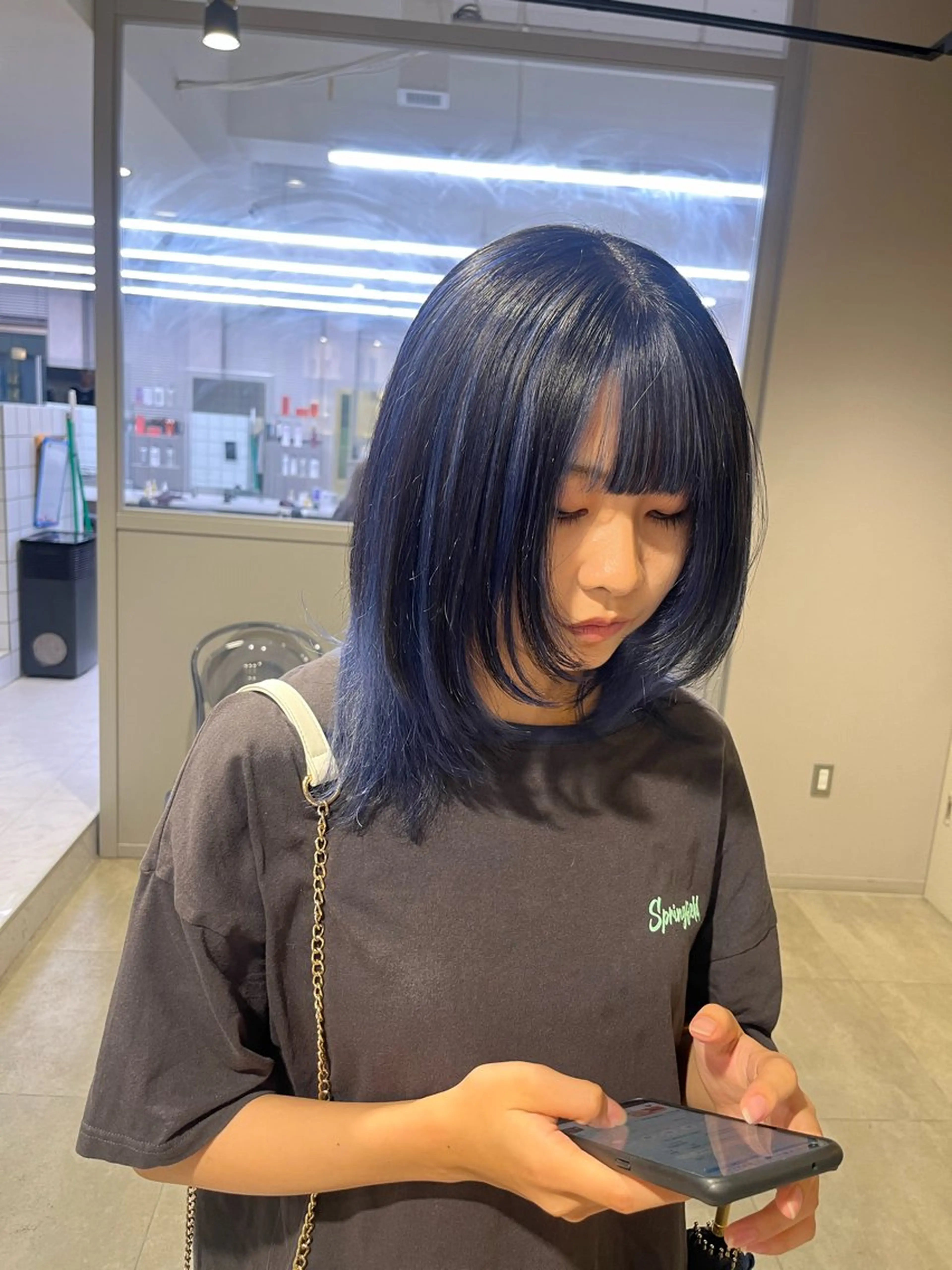 セミロング ヘアカラー トリートメント ヘッドスパ ヘアセット 寒色＆ブリーチ特化 寒色MiOのヘアスタイル