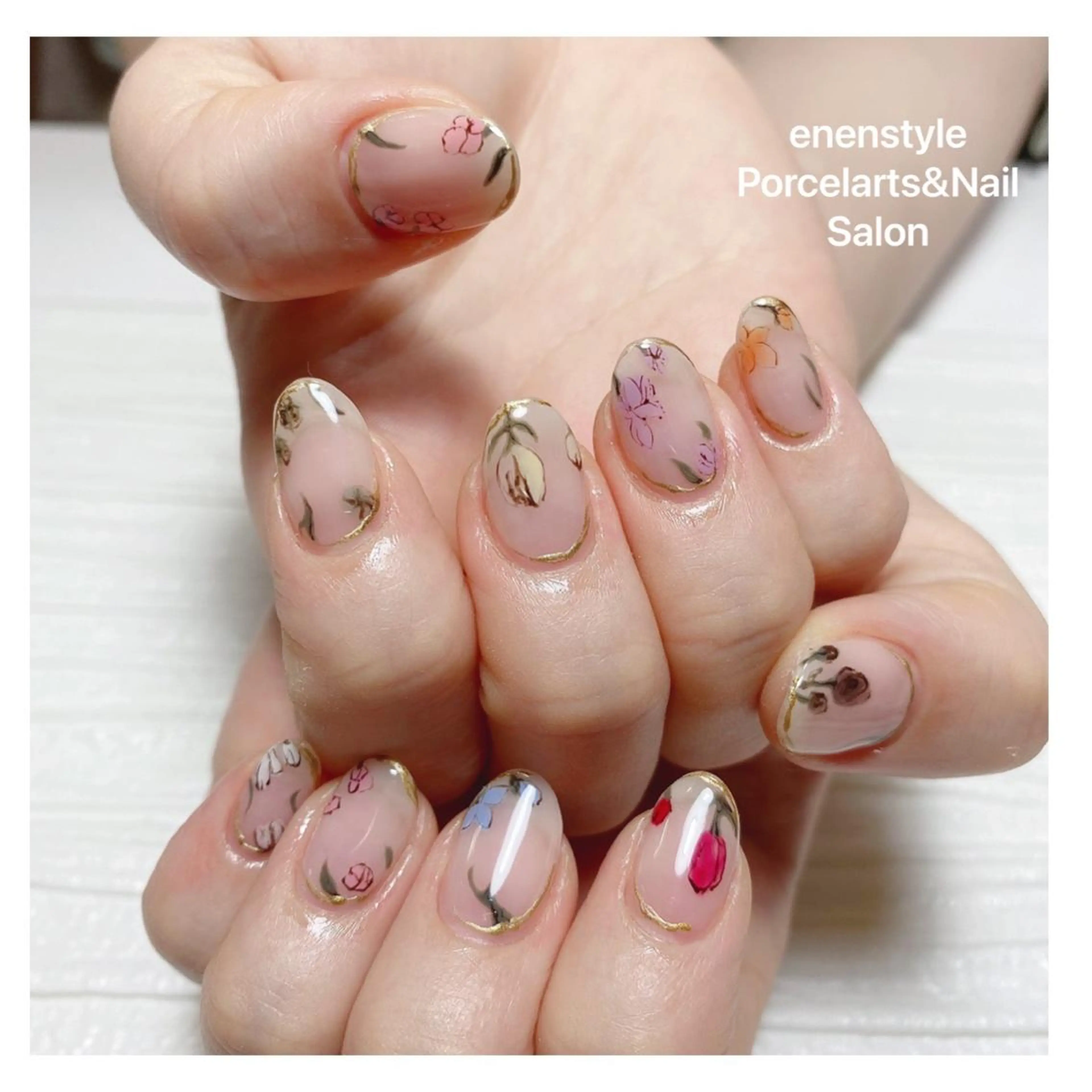 ミディアム ネイル 👑enen style👑のネイルデザイン