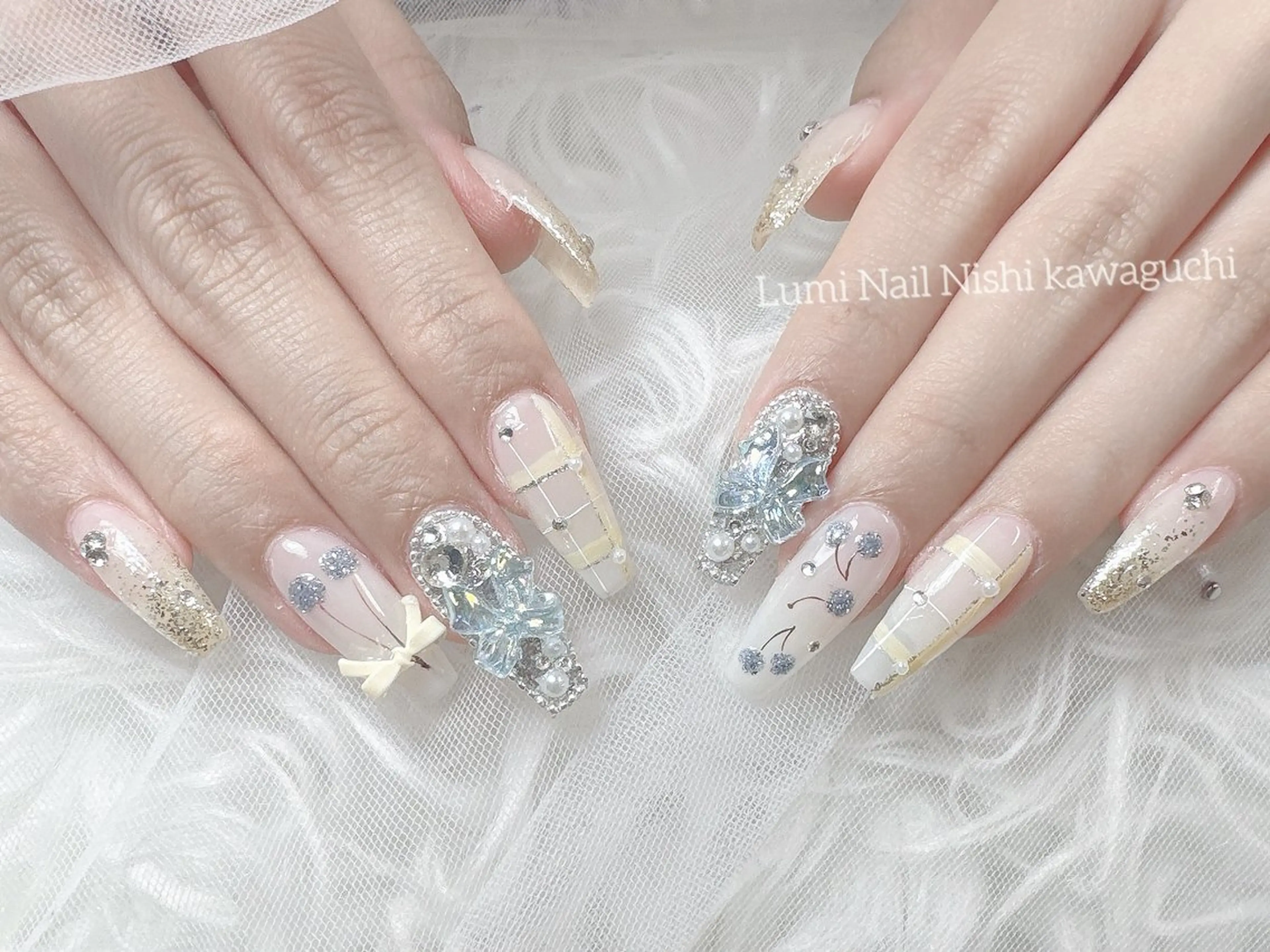 ネイル フットネイル ジェルネイル キラキラネイル オフィスネイル ピンク Lumi Nail Salonのネイルデザイン
