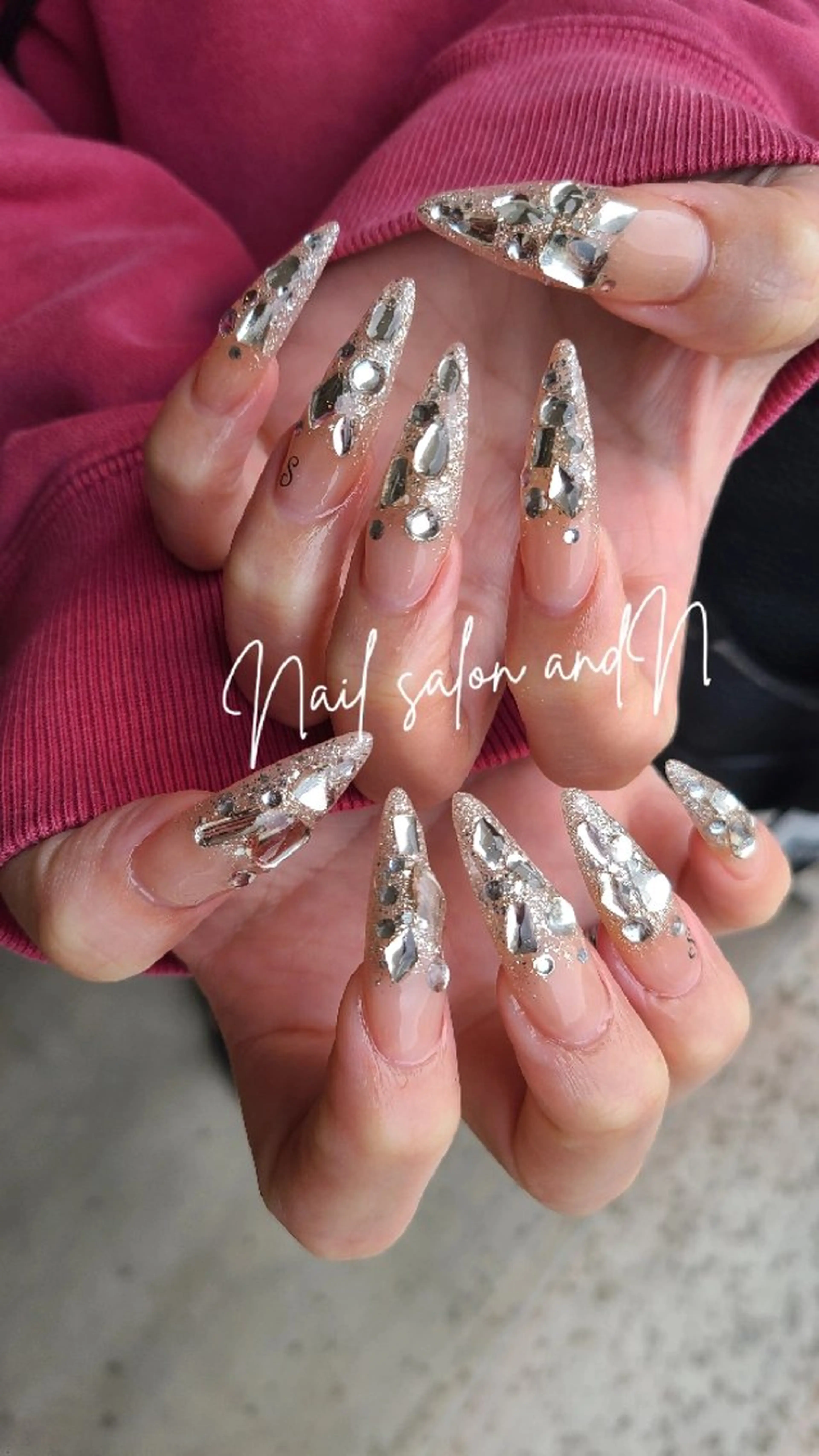 ネイル and Nのネイルデザイン