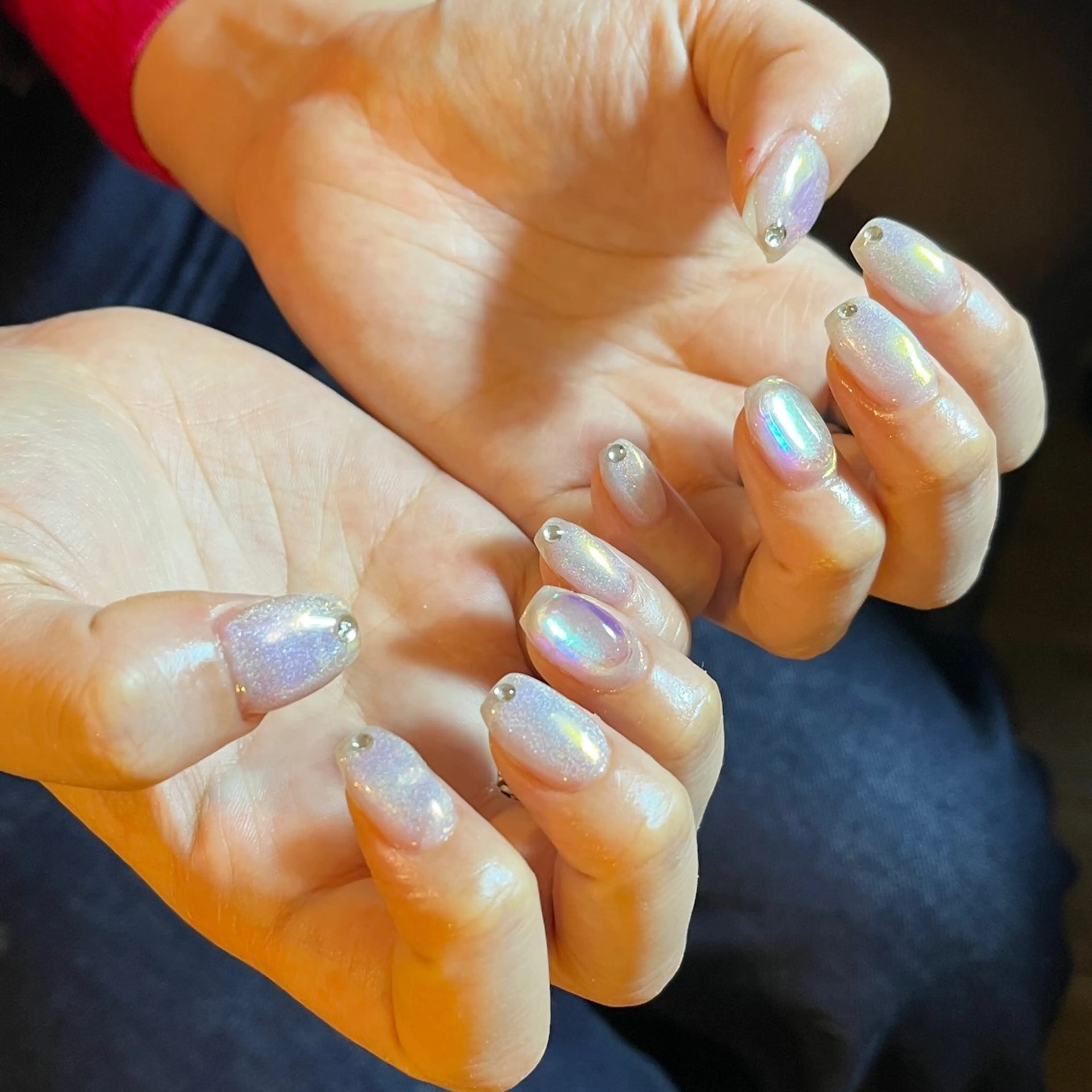 ネイル オーロラネイル マグネットネイル フリーランス¨̮⃝ ネイリストOKADAのネイルデザイン