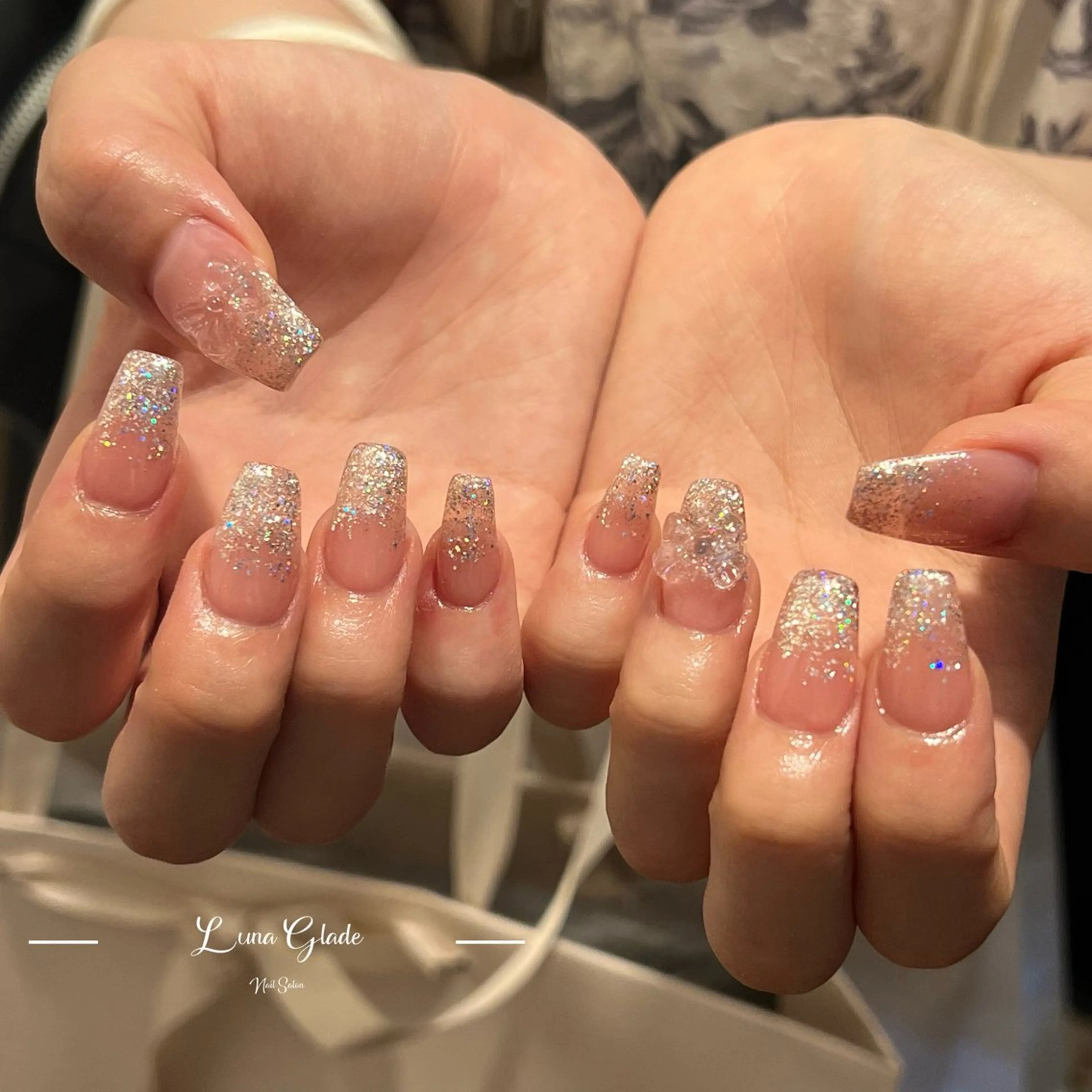 ネイル ハンドネイル Luna Gladeのネイルデザイン