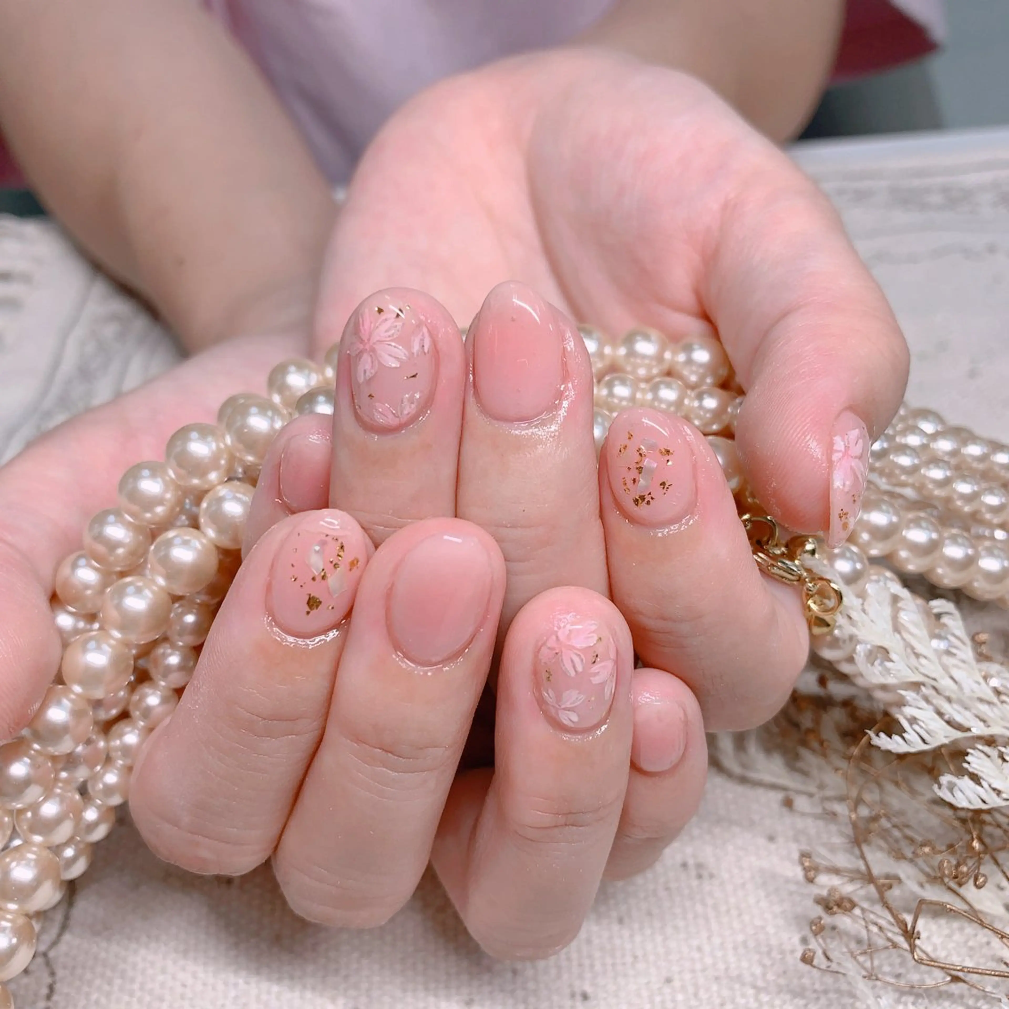 ネイル オーロラネイル 長さ出し フットネイル ジェルネイル キラキラネイル ハンドネイル インフィニティ ネイルサロンのネイルデザイン