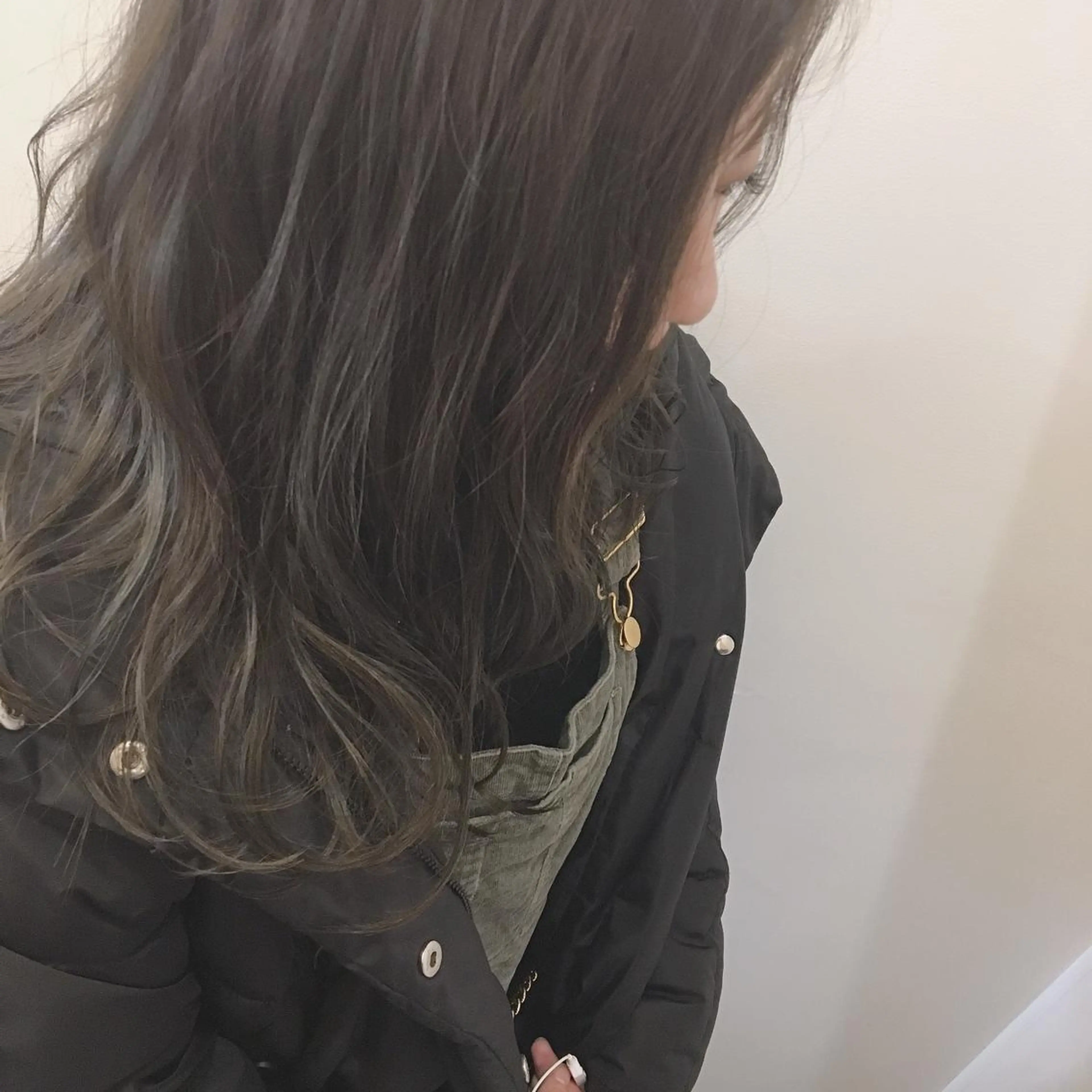 ロング カラー 透明感カラー ハイライトカラー ハイライト beauty   beast 西新店のヘアスタイル