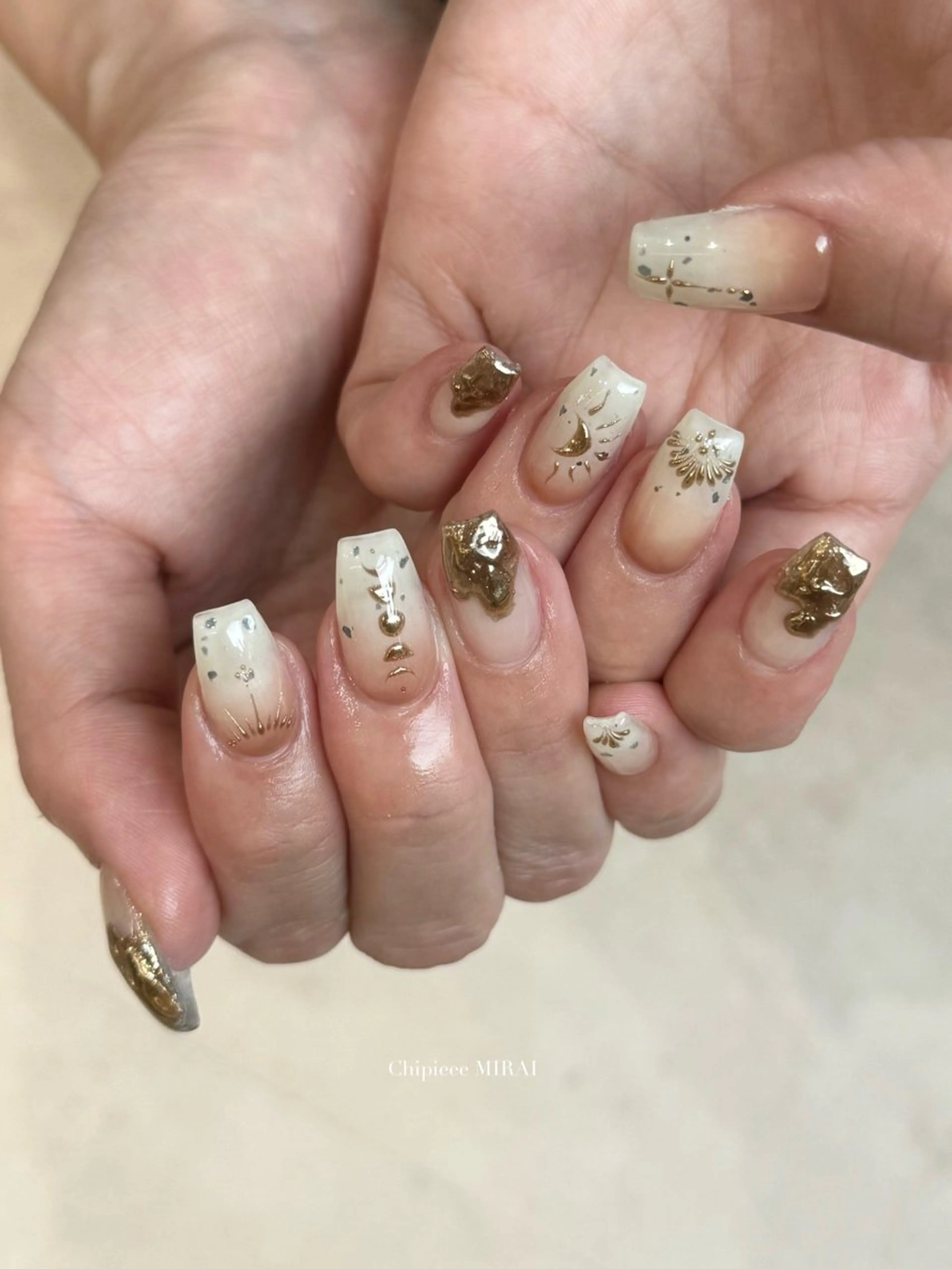 ネイル ハンドネイル Chipieee MIRAIのネイルデザイン