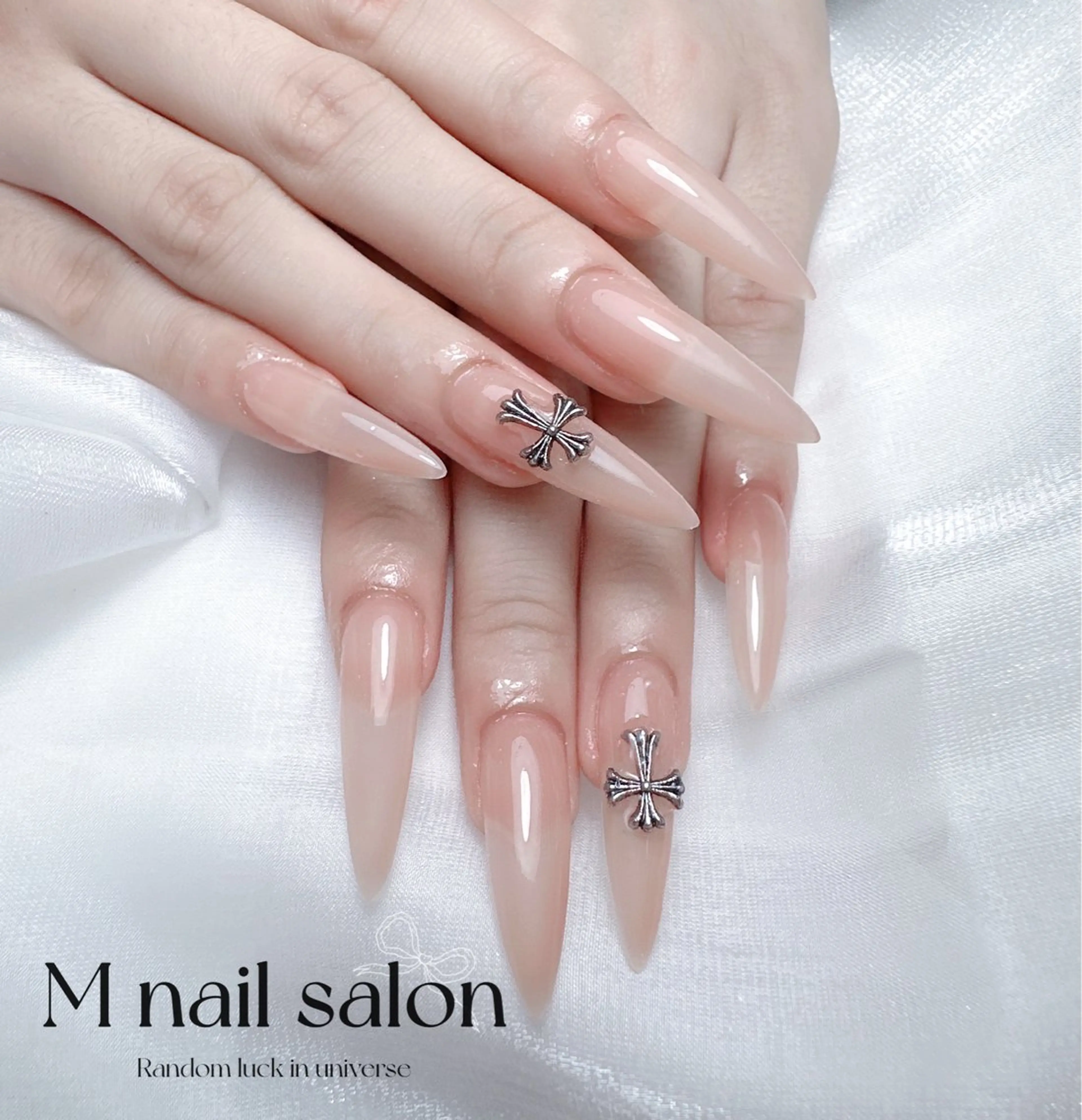 ネイル ハンドネイル M🌷nail 長さだし専門店のネイルデザイン